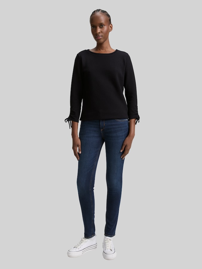 Slim Fit Sweatshirt mit Raffärmeln von Denim Female, deep black