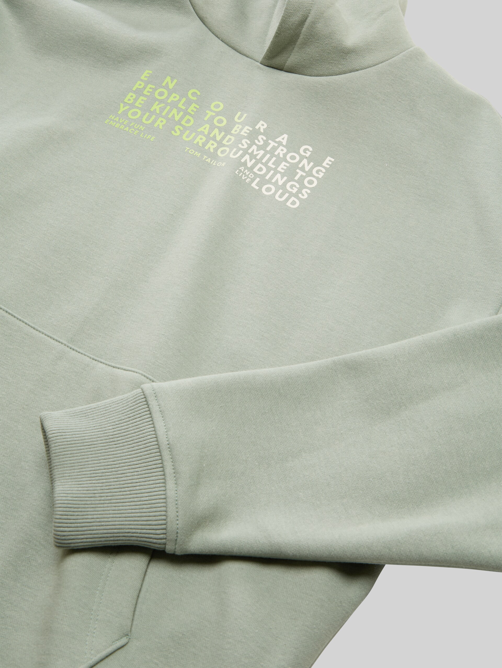 Oversize Hoodie Sweatshirt - Dusty Leave Green - Detail-Model-Ansicht