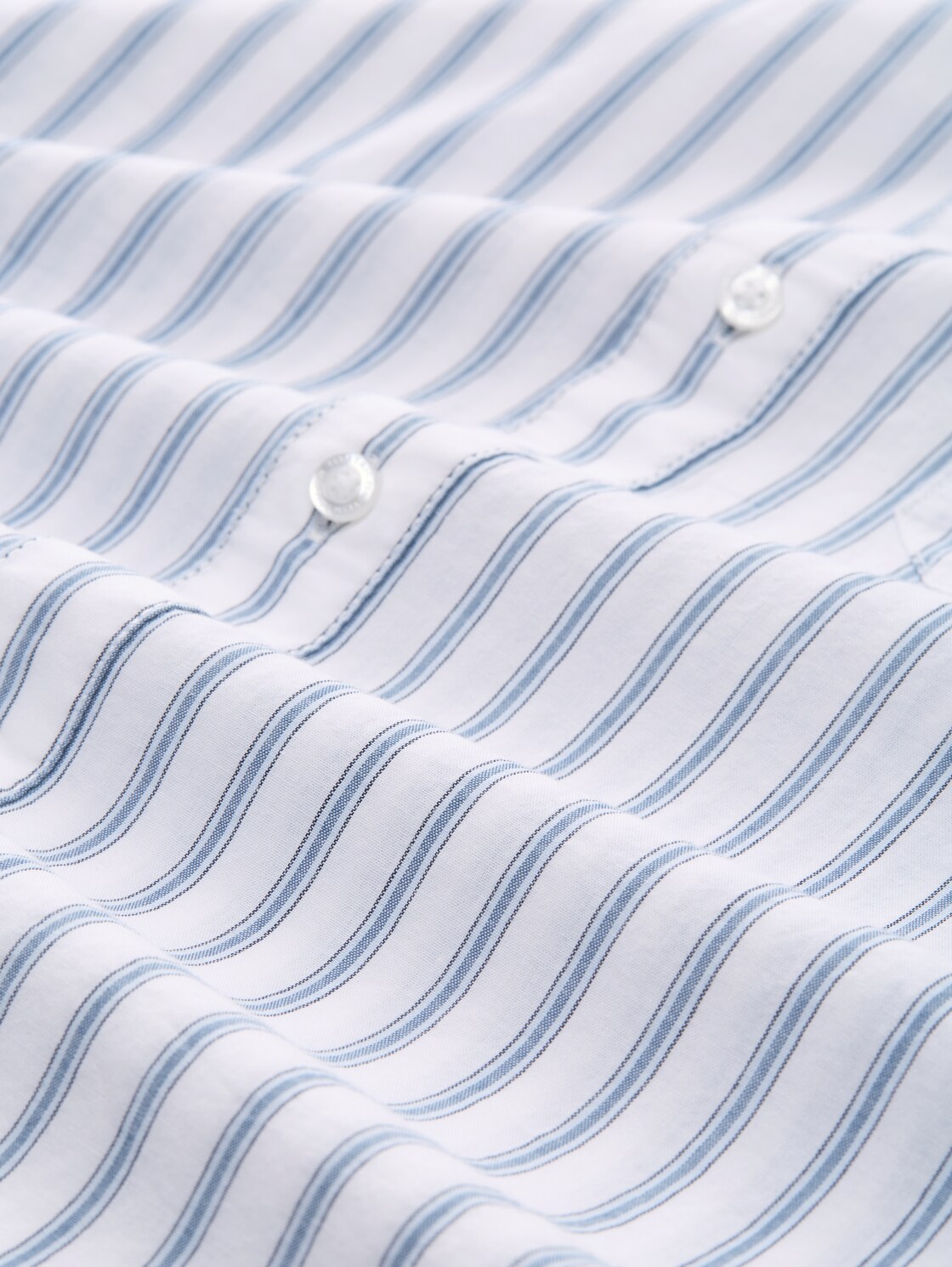 Regular Fit Hemd mit Streifenmuster - white blue stripe - Material-Ansicht