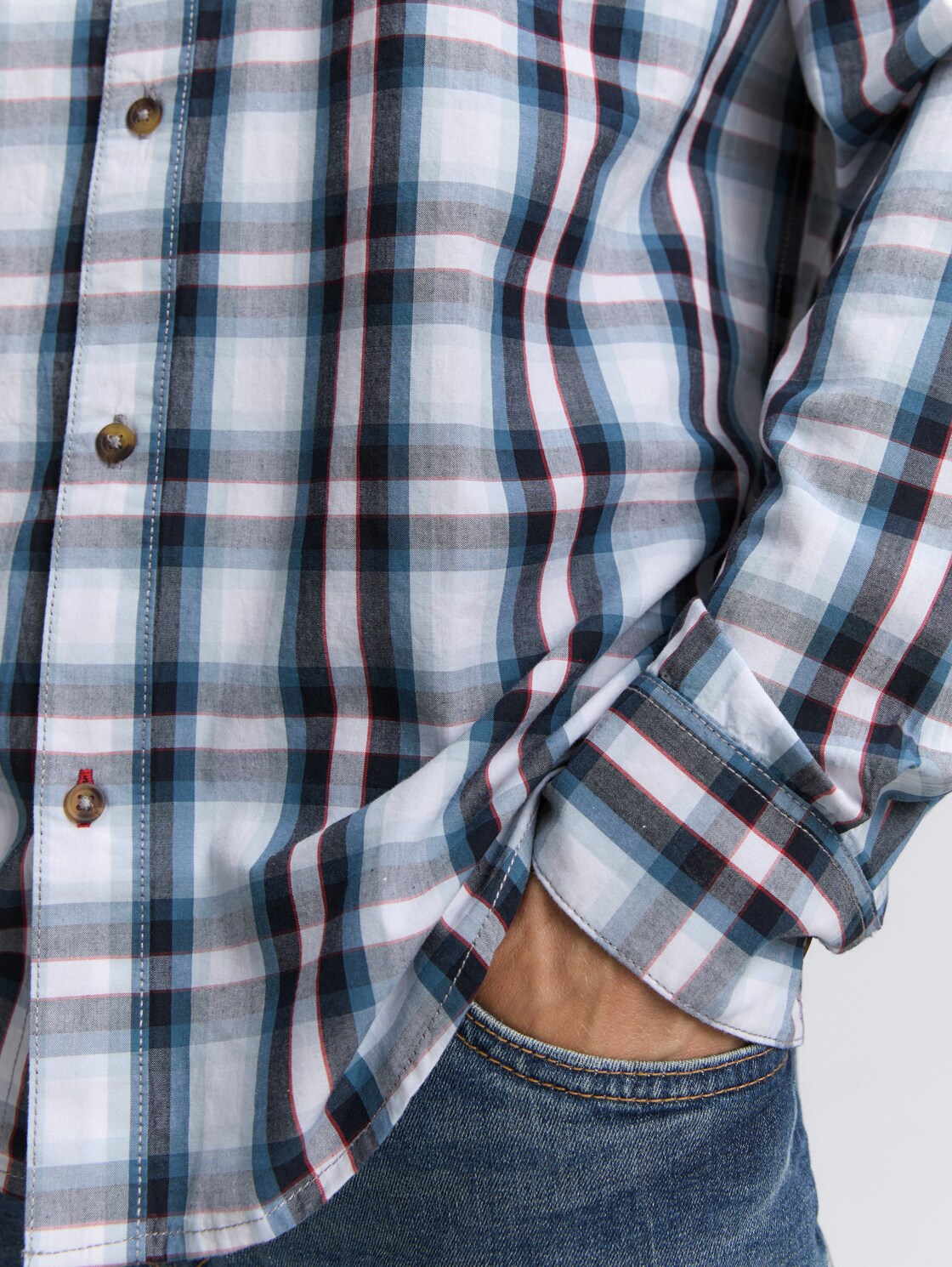 Regular Fit Hemd mit Karo-Muster - white blue shades check - Detail-Model-Ansicht