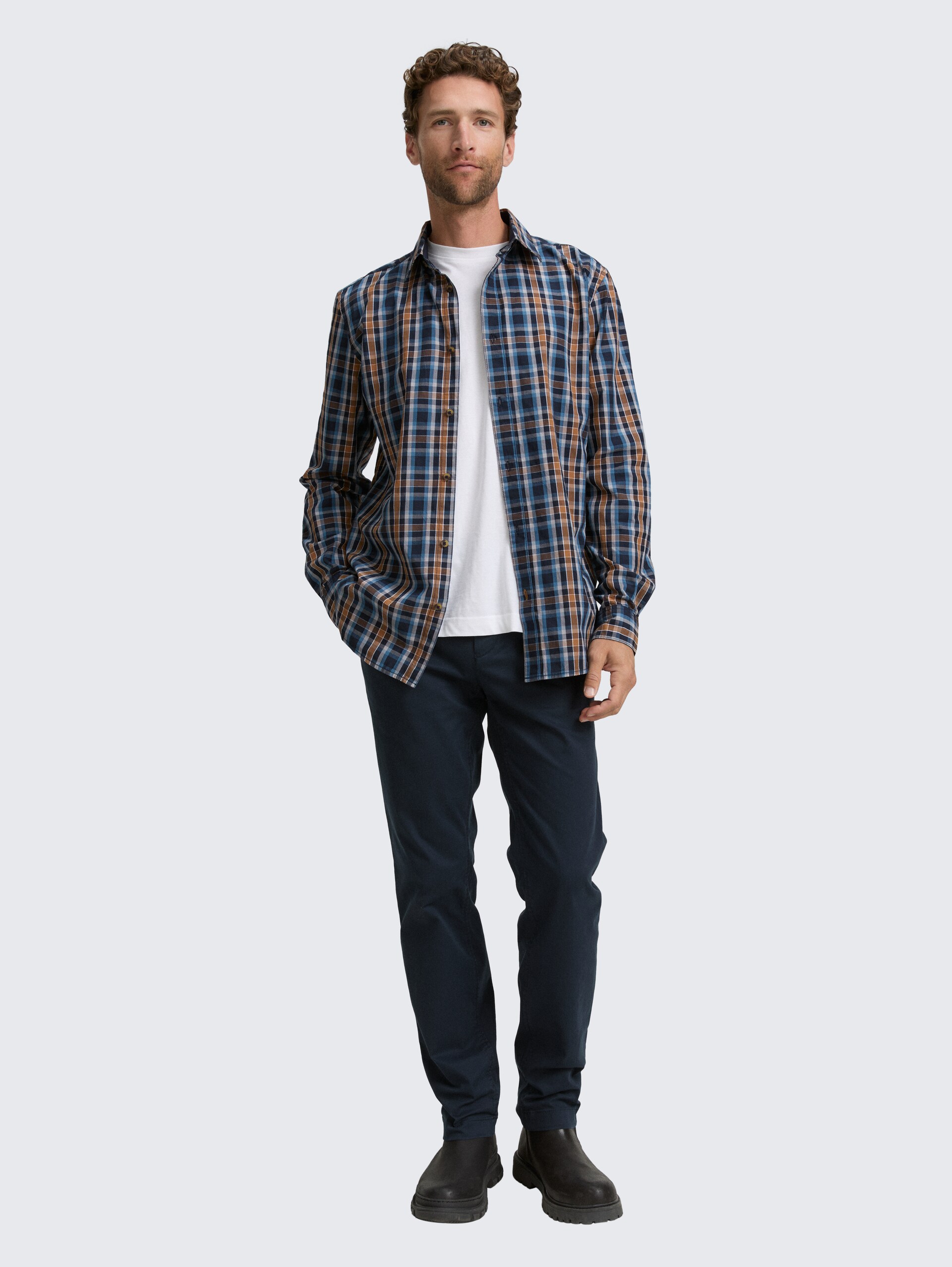 Regular Fit Hemd mit Karo-Muster - navy blue shades check - Model-Vorderansicht
