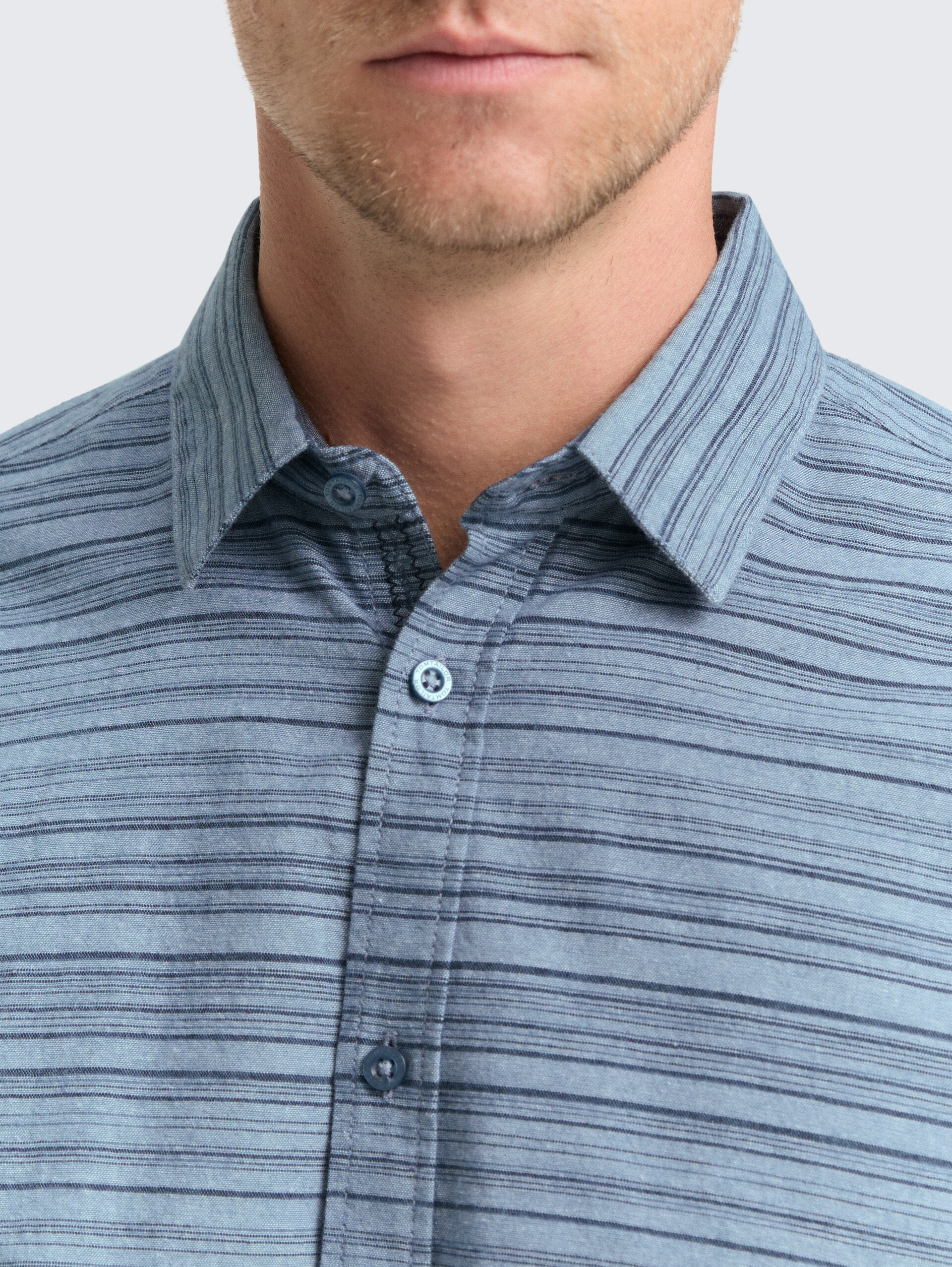 Regular Fit Hemd mit Streifenmuster - teal blue varied cross stripe - Detail-Model-Ansicht