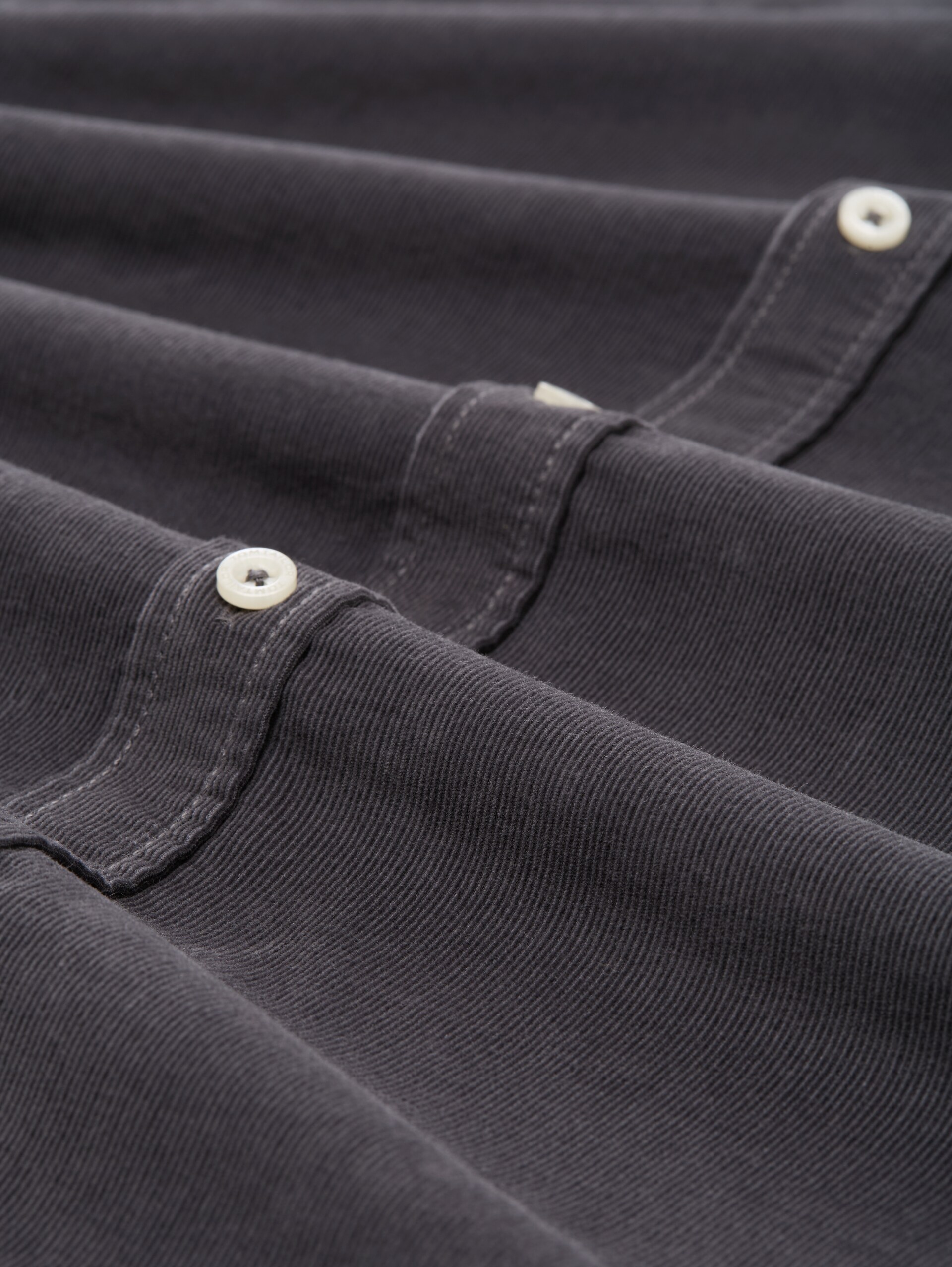 Regular fit corduroy shirt with breast pocket - classic dark grey - Material view