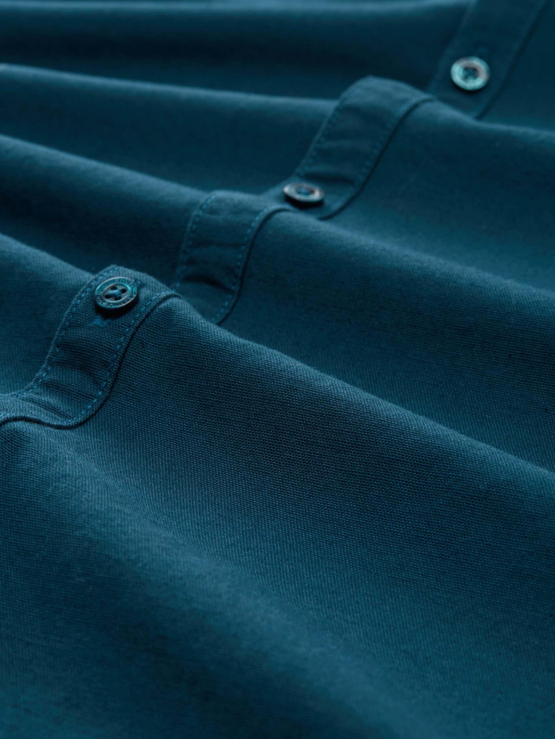 Regular Fit Hemd mit Logo-Stickerei - deep pond green - Material-Ansicht