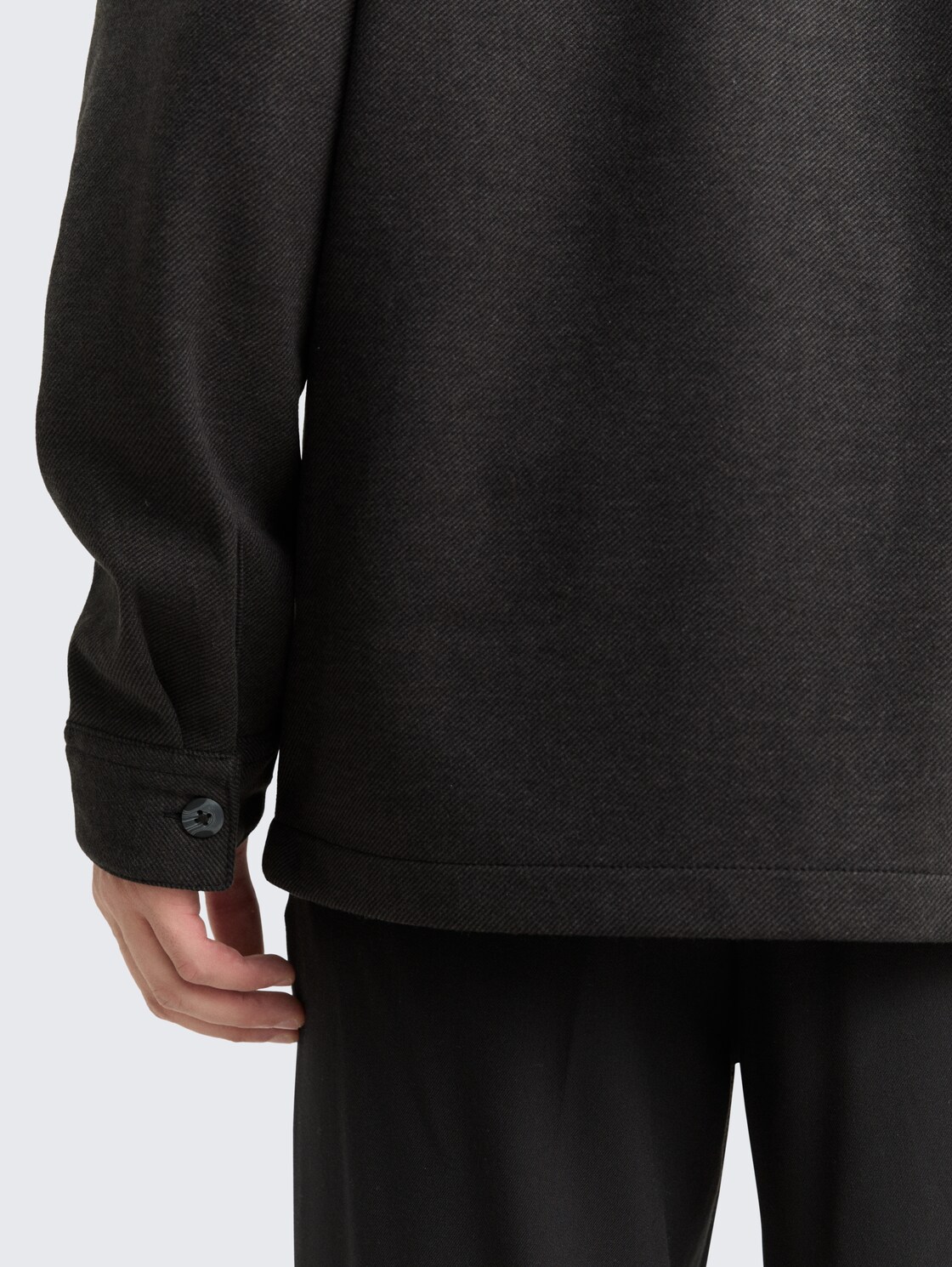 Overshirt with breast pocket - black twill - Detail model view