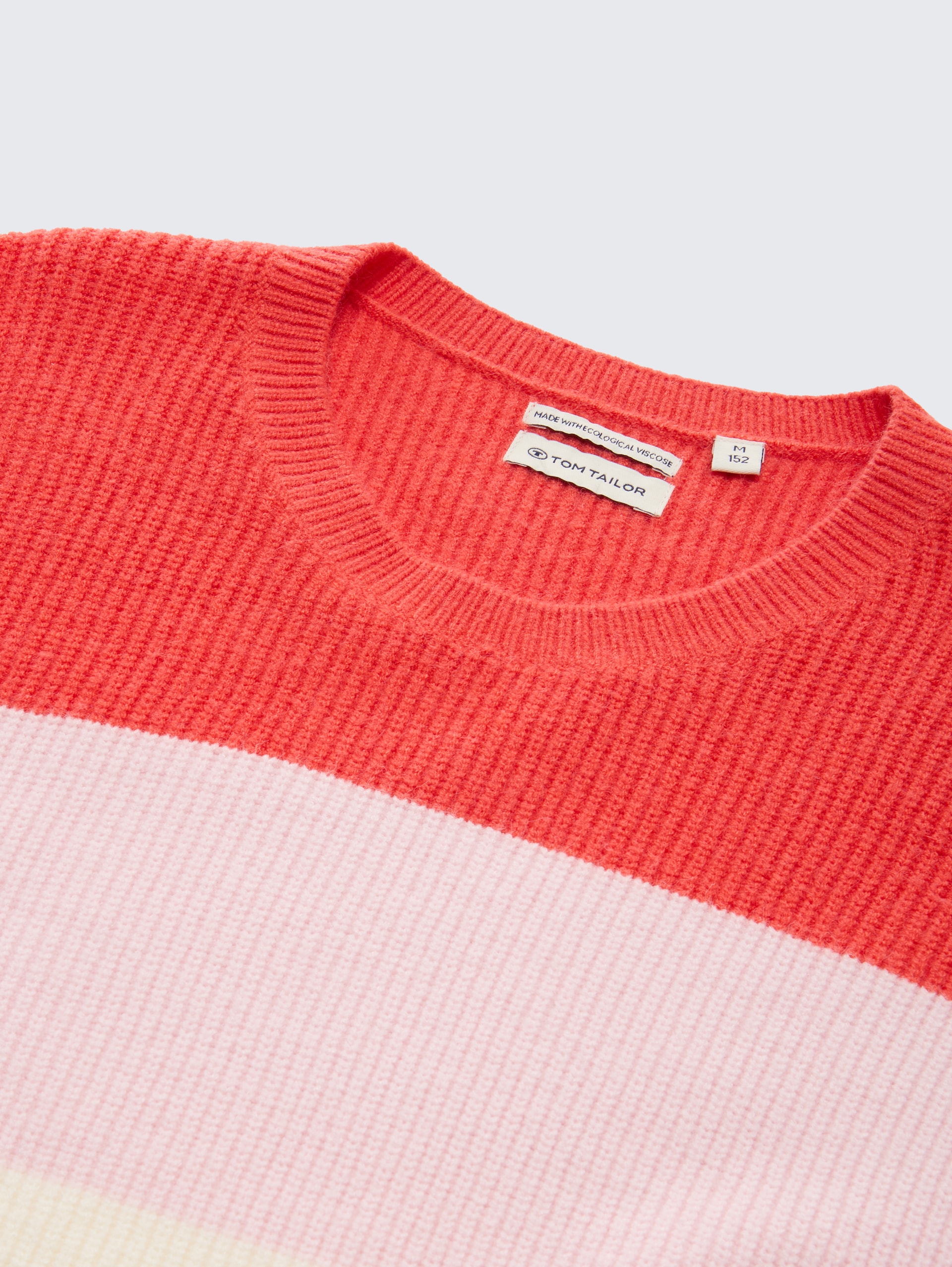 Cropped gebreide trui met colour blocking - red bold block stripe - Detailaanzicht model
