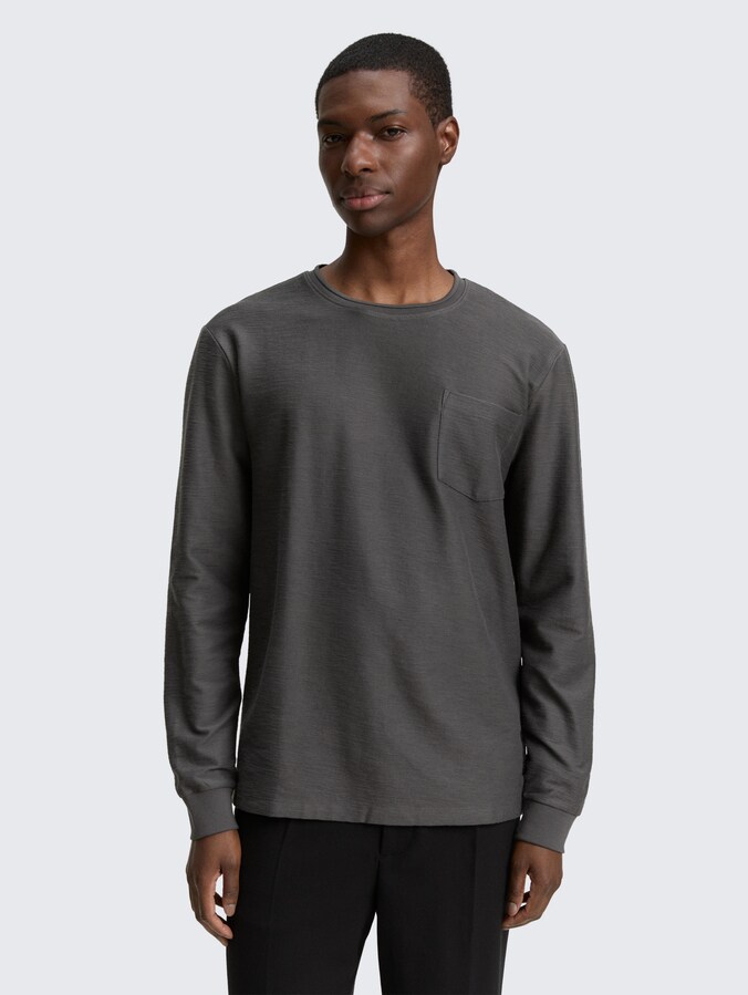Long-sleeved shirt with a chest pocket by Denim Male, ash grey