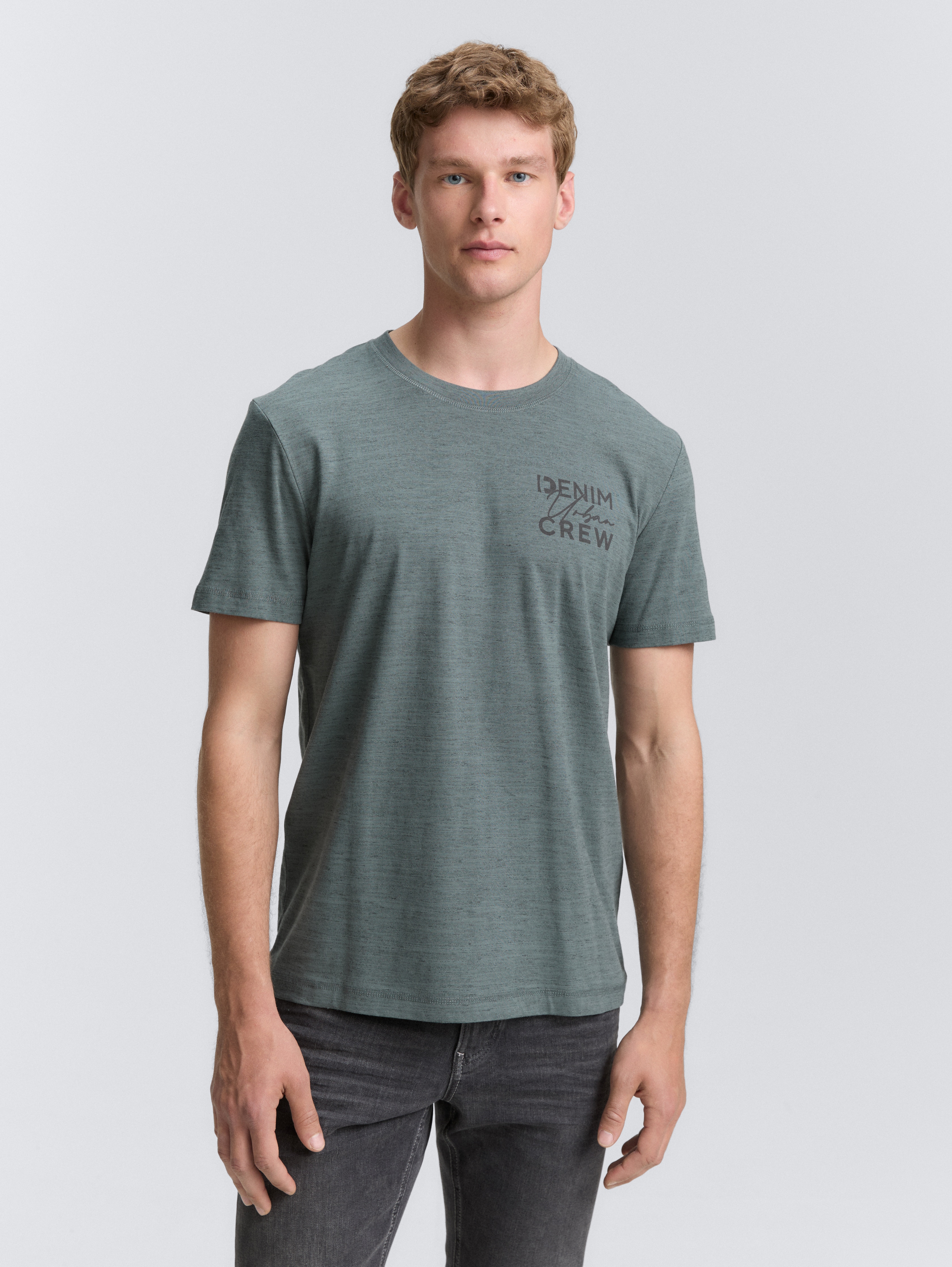 T-Shirt mit Print von Denim Male, washed jasper green