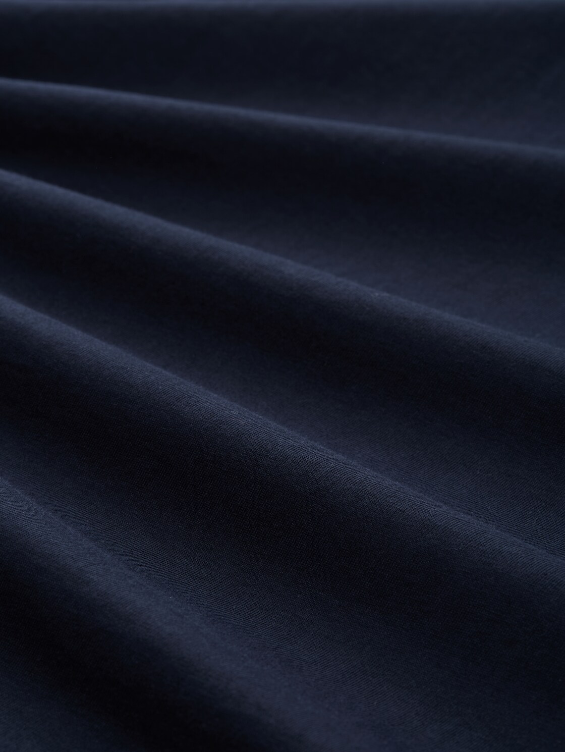 Basic T-shirt in plain colours - sky captain blue - Material view