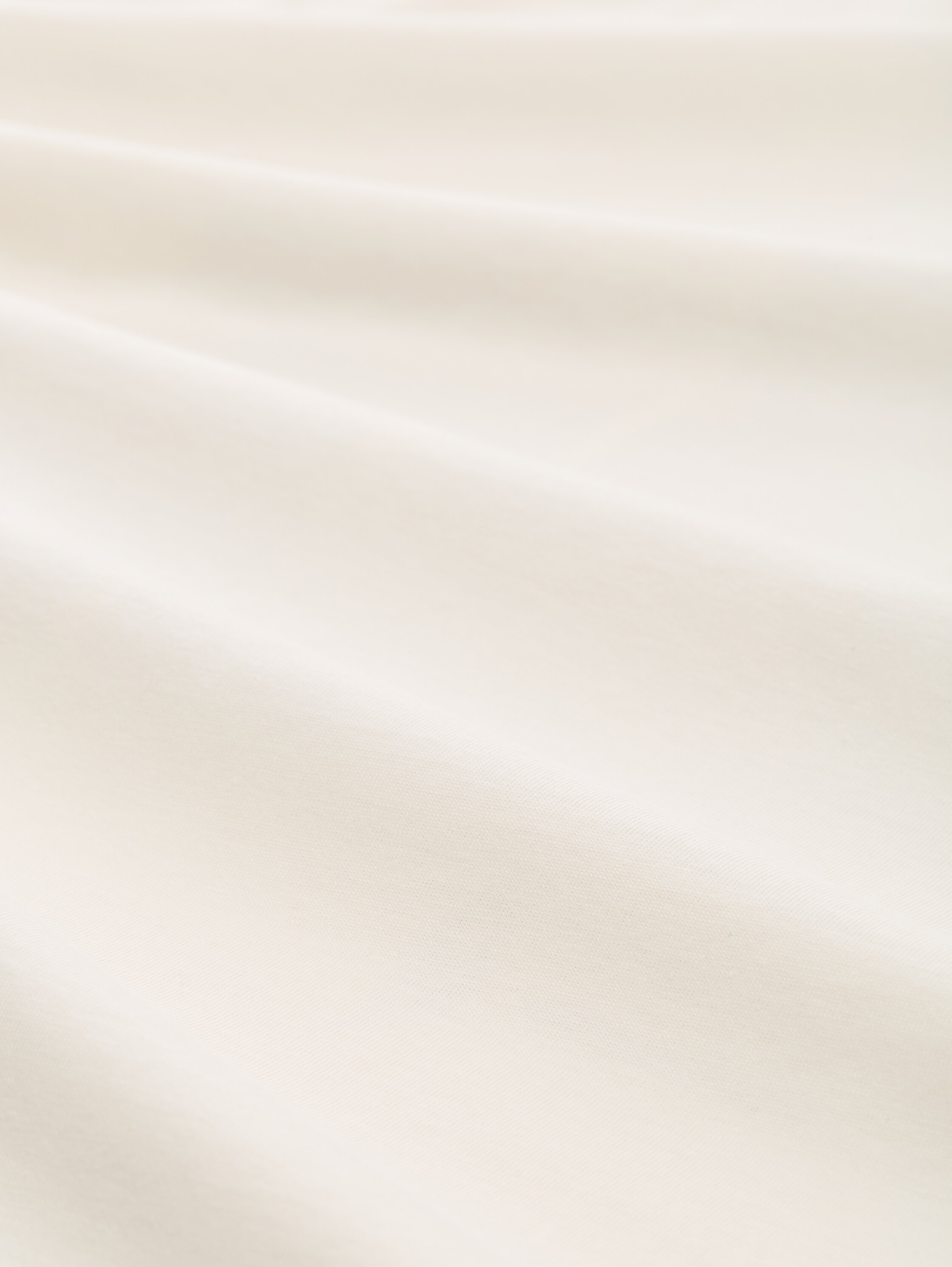 T-Shirt mit Fotoprint - Gardenia White - Material-Ansicht