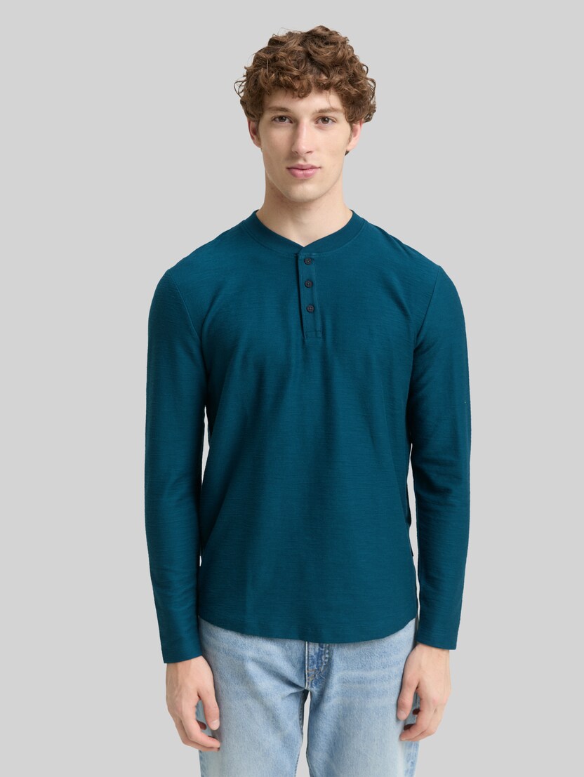 Henley Langarmshirt von Denim Male, deep pond green