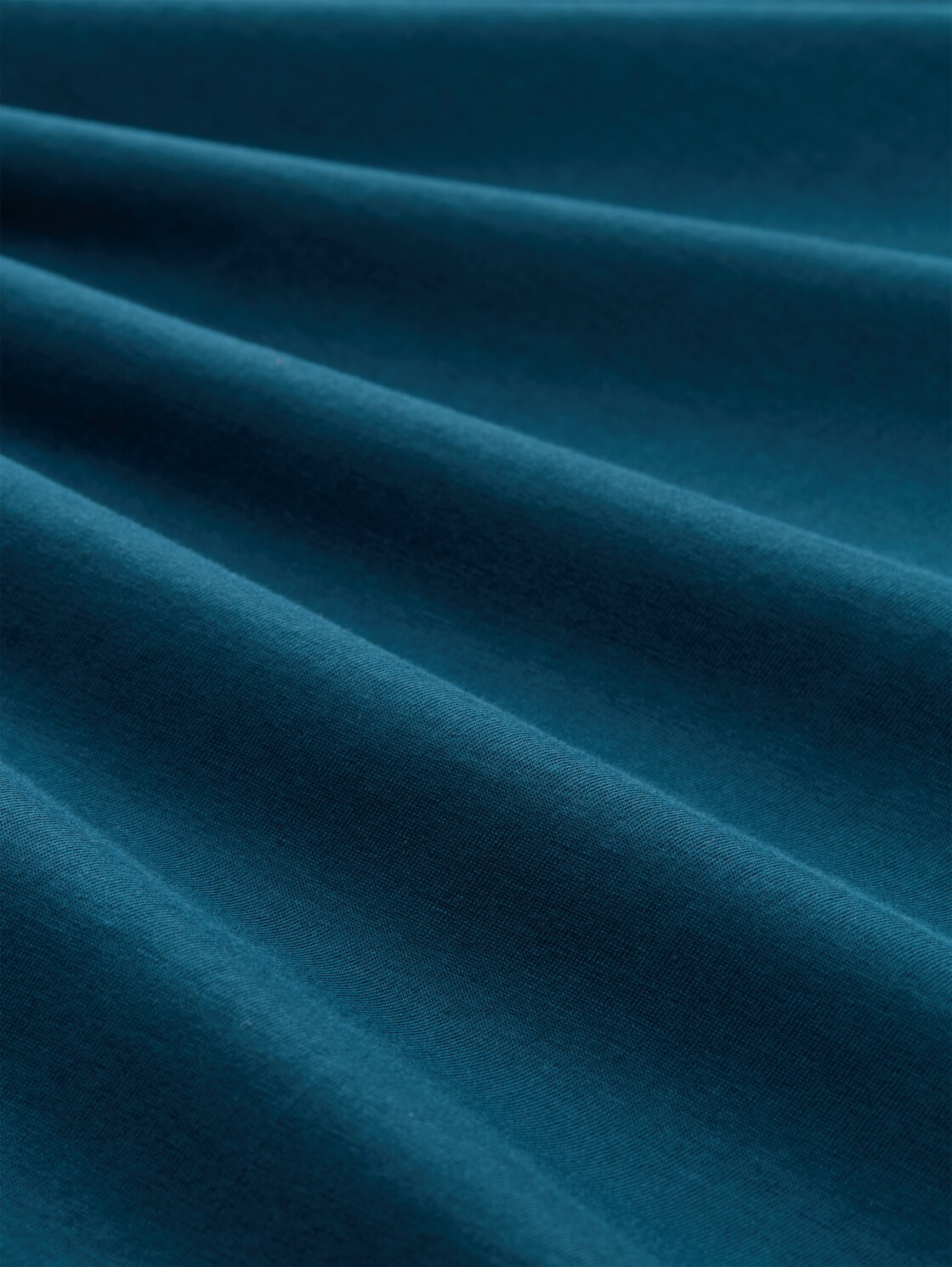 T-Shirt mit Print - deep pond green - Material-Ansicht