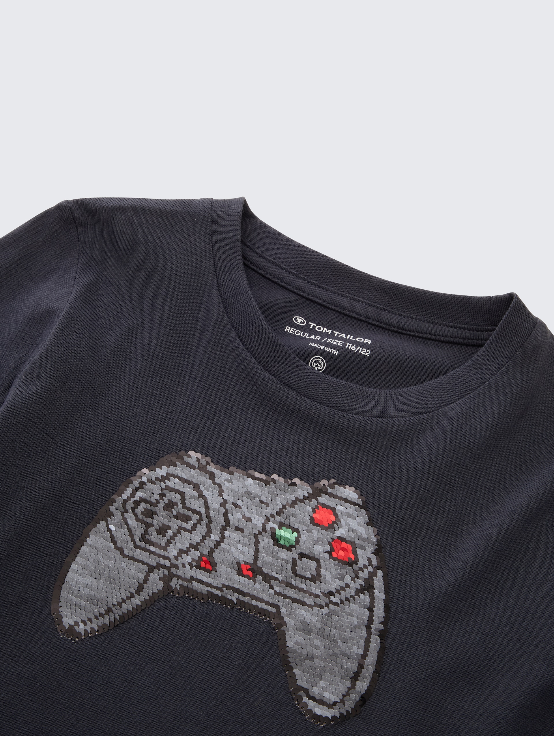 Langarmshirt mit Wendepailletten - coal grey - Detail-Model-Ansicht