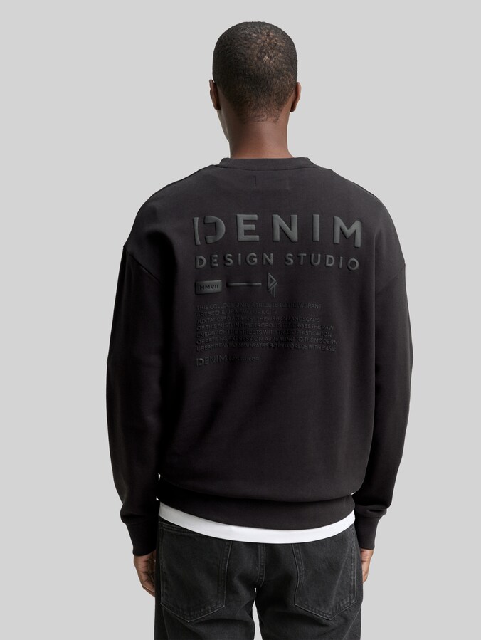 Relaxed Fit Sweatshirt mit Rückenprint von Denim Male, Night Watch Black