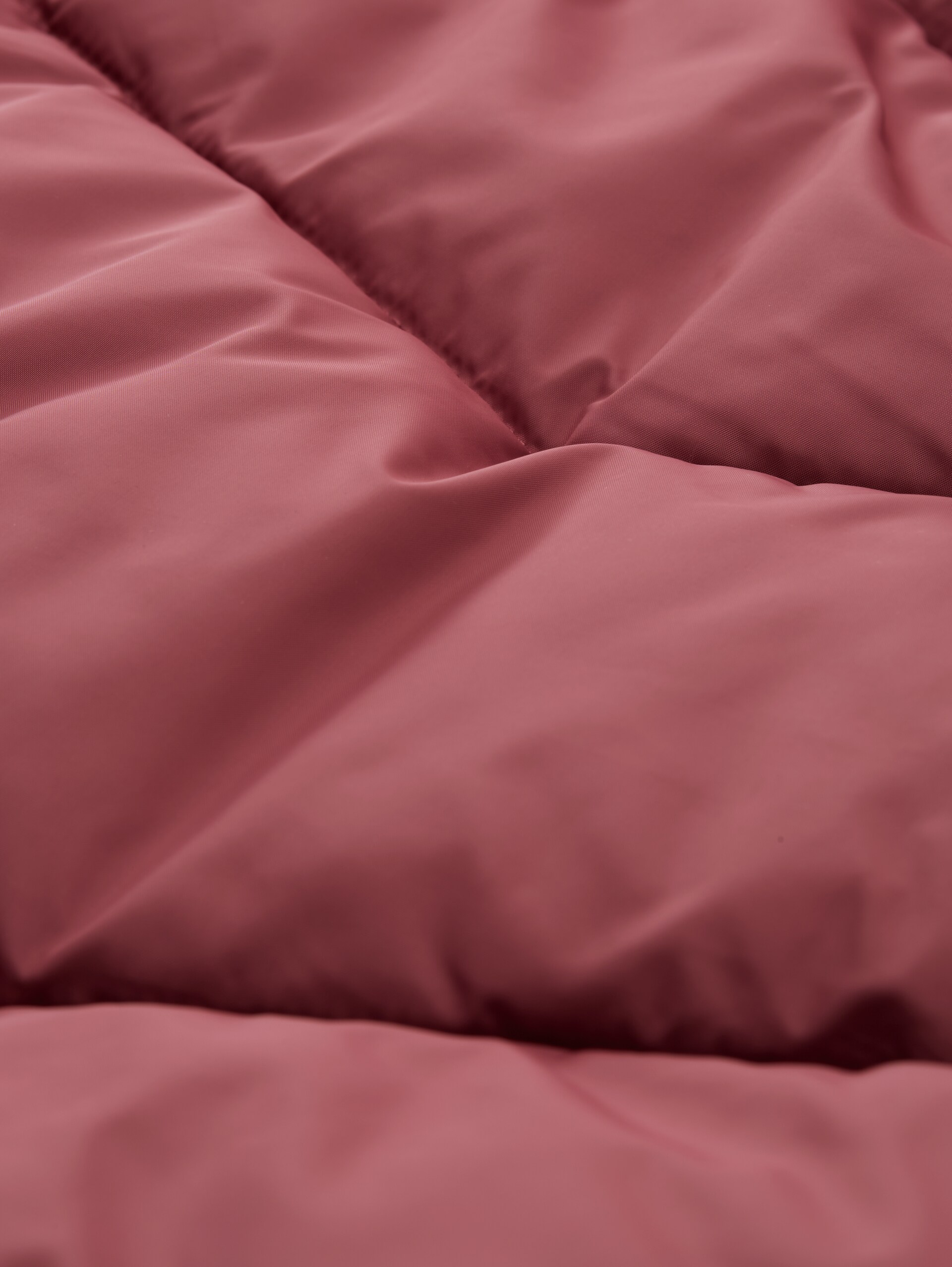 Puffer-Jacke mit Kapuze - Deeply Mauve - Produkt-Detail-Ansicht