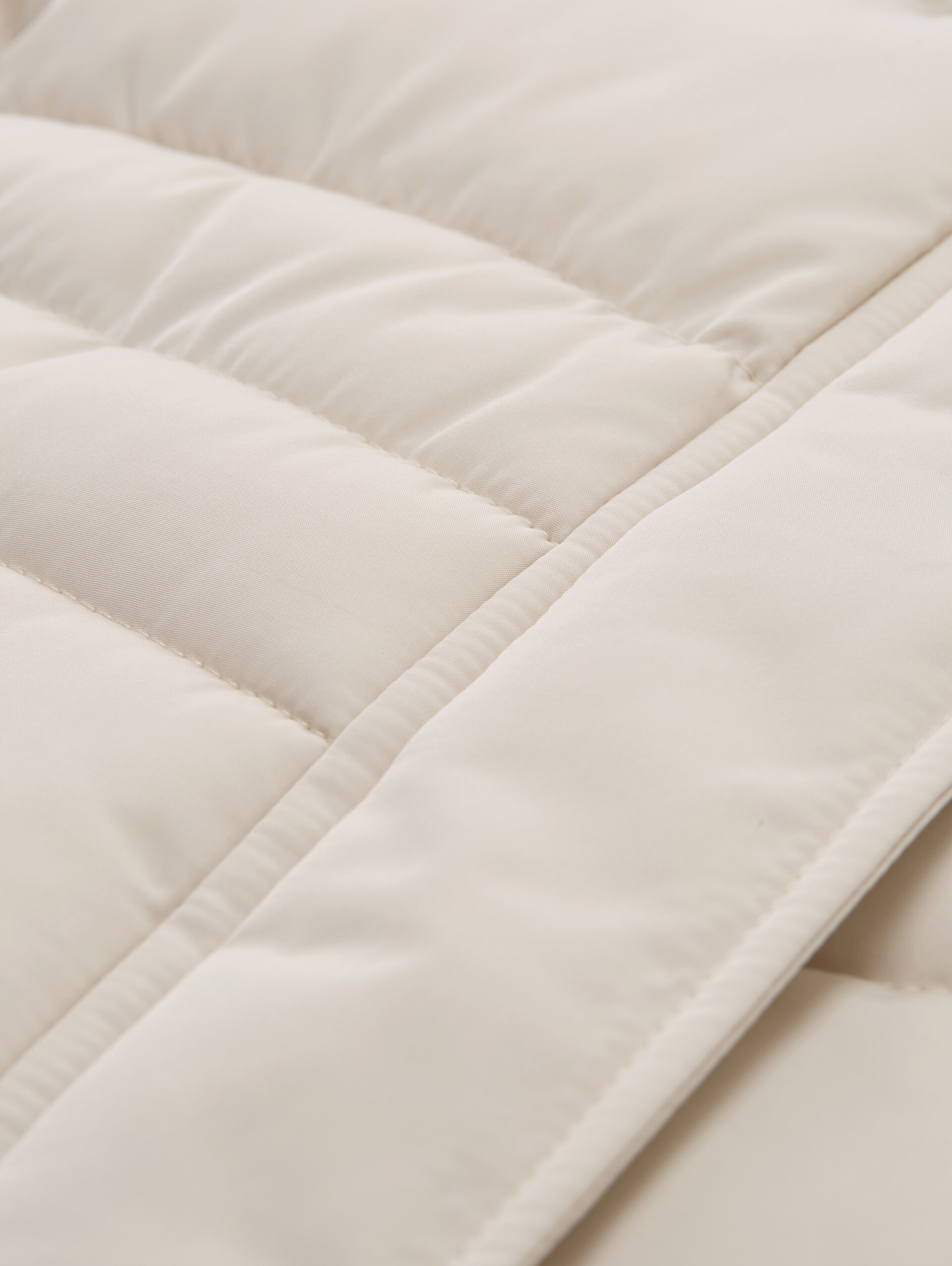Puffer-Jacke mit abnehmbarer Kapuze - cold beige - Produkt-Detail-Ansicht