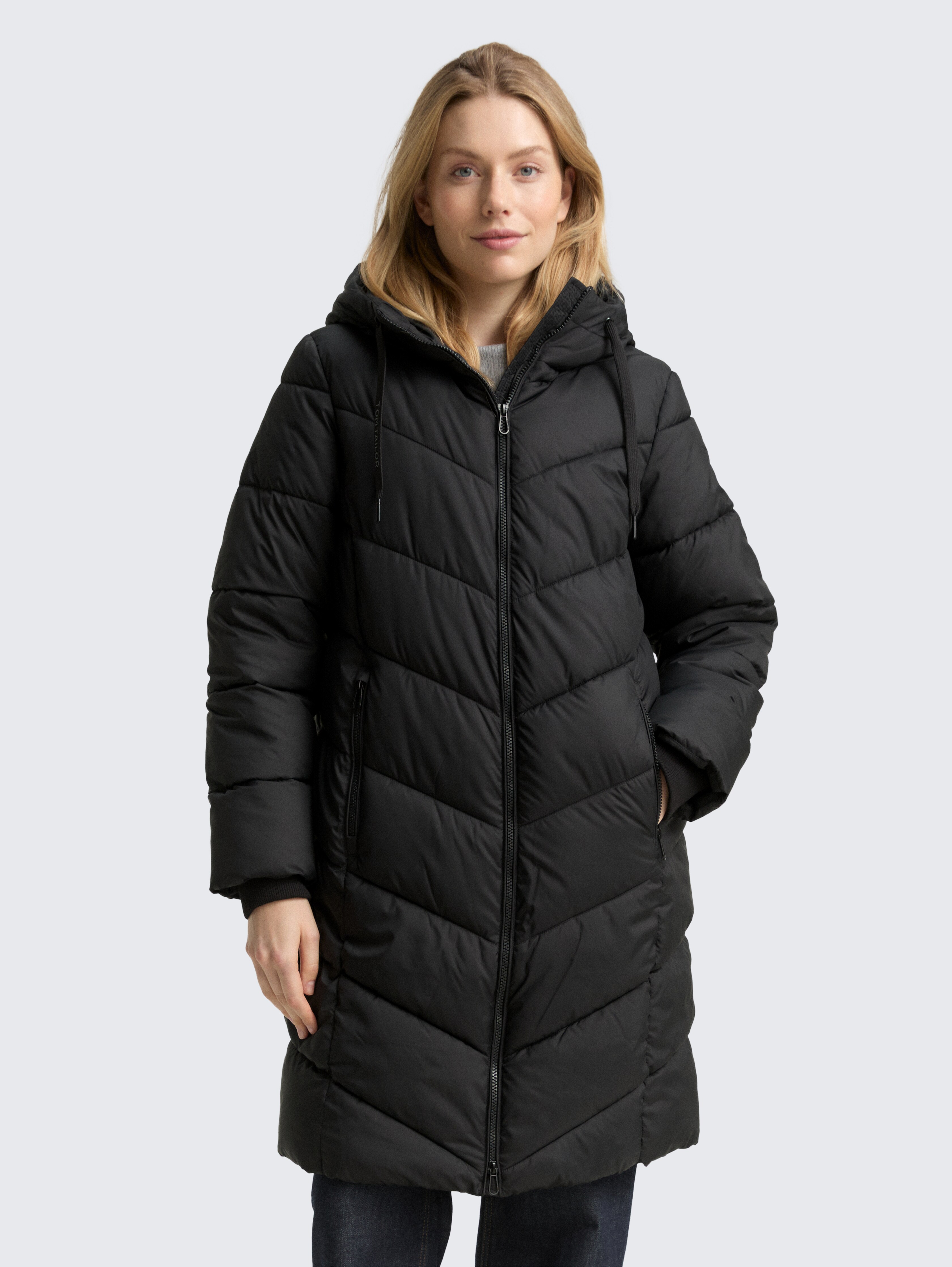 Puffer-Mantel mit Kapuze von Women, deep black