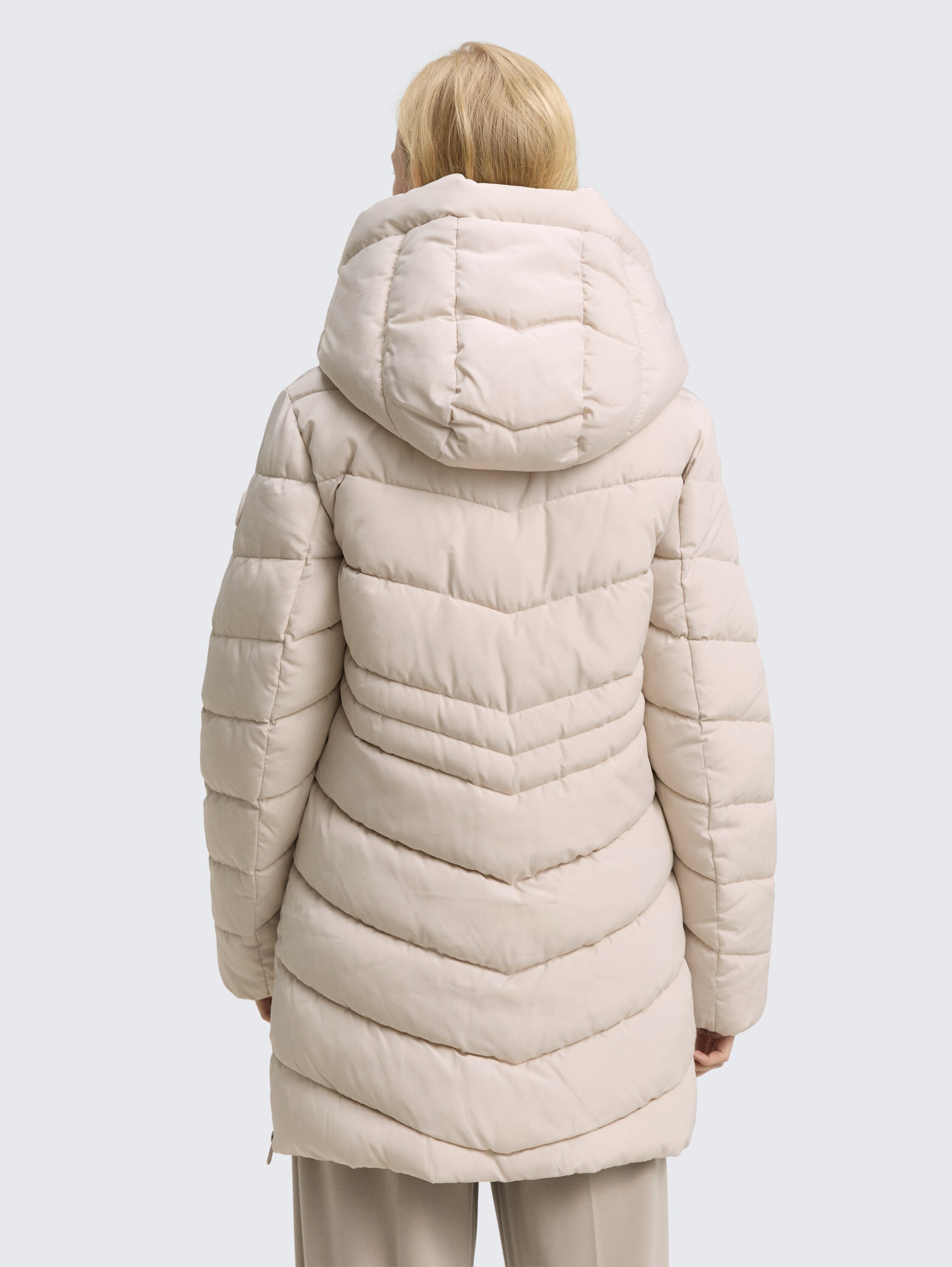 Puffer coat in a 2-in-1 look - cold beige - Model-back view