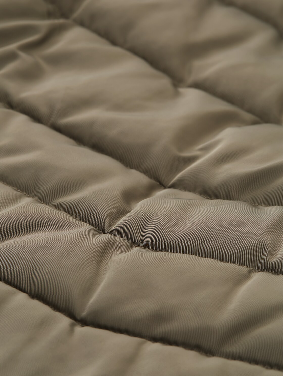 Puffer-Mantel mit abnehmbarer Kapuze - smoke olive - Produkt-Detail-Ansicht