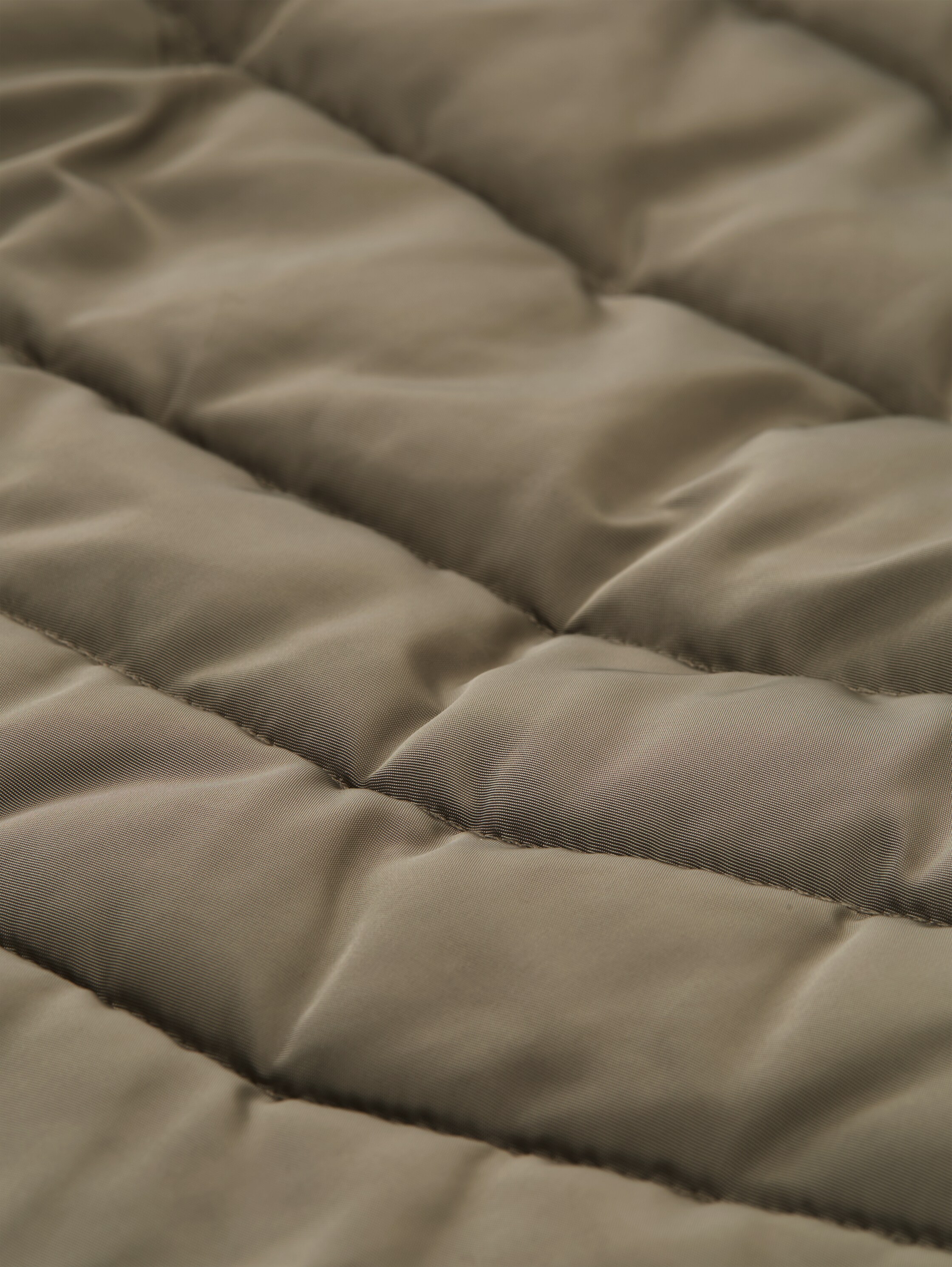 Puffer-Mantel mit abnehmbarer Kapuze - smoke_olive - 