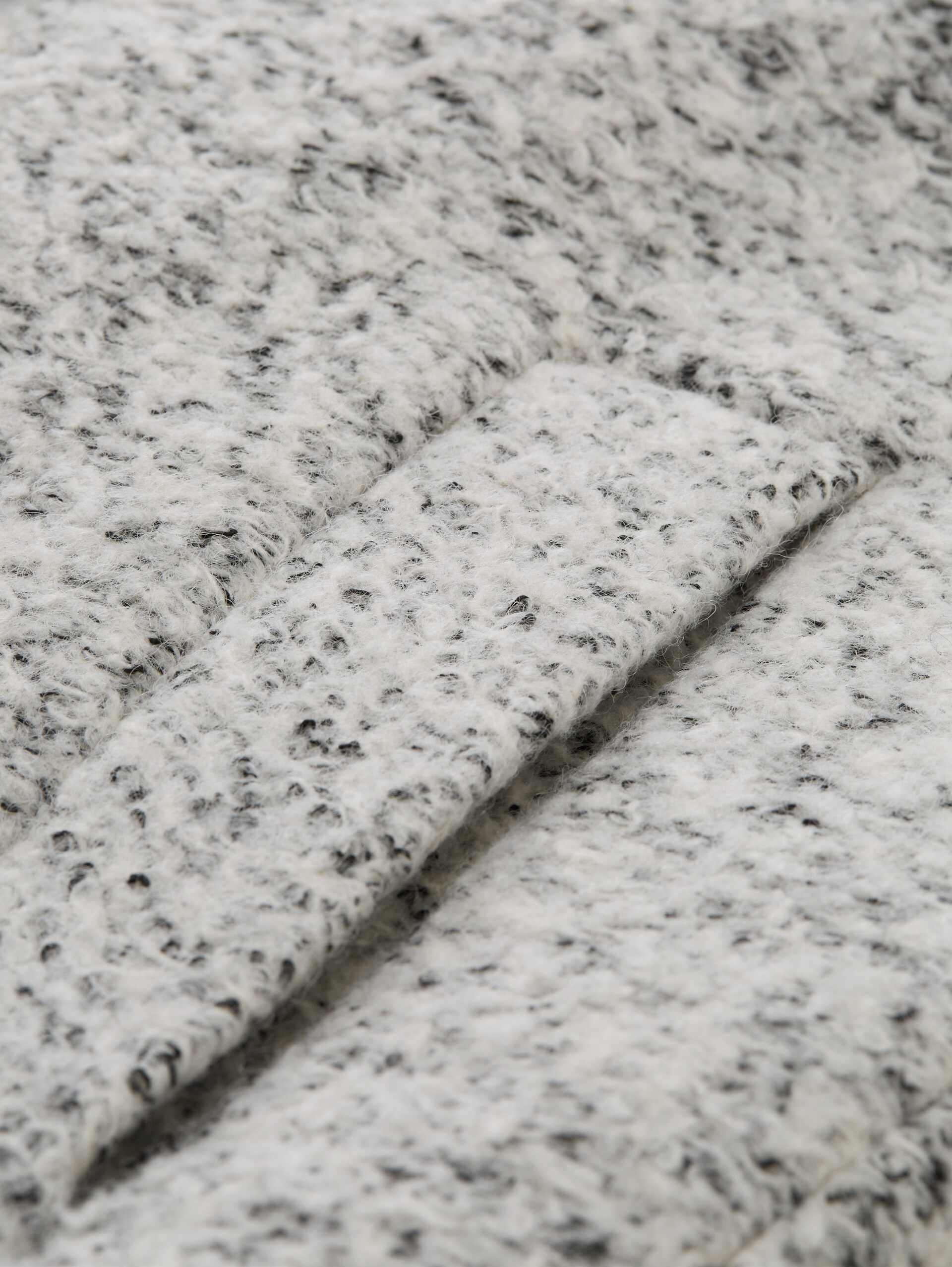 Bouclé Wollmantel mit Stehkragen - white black boucle - Produkt-Detail-Ansicht
