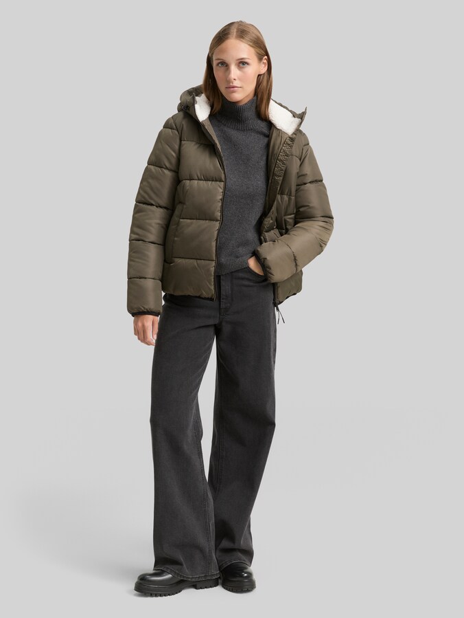 Puffer-Jacke mit Kapuze von Denim Female, Grape Leaf Green