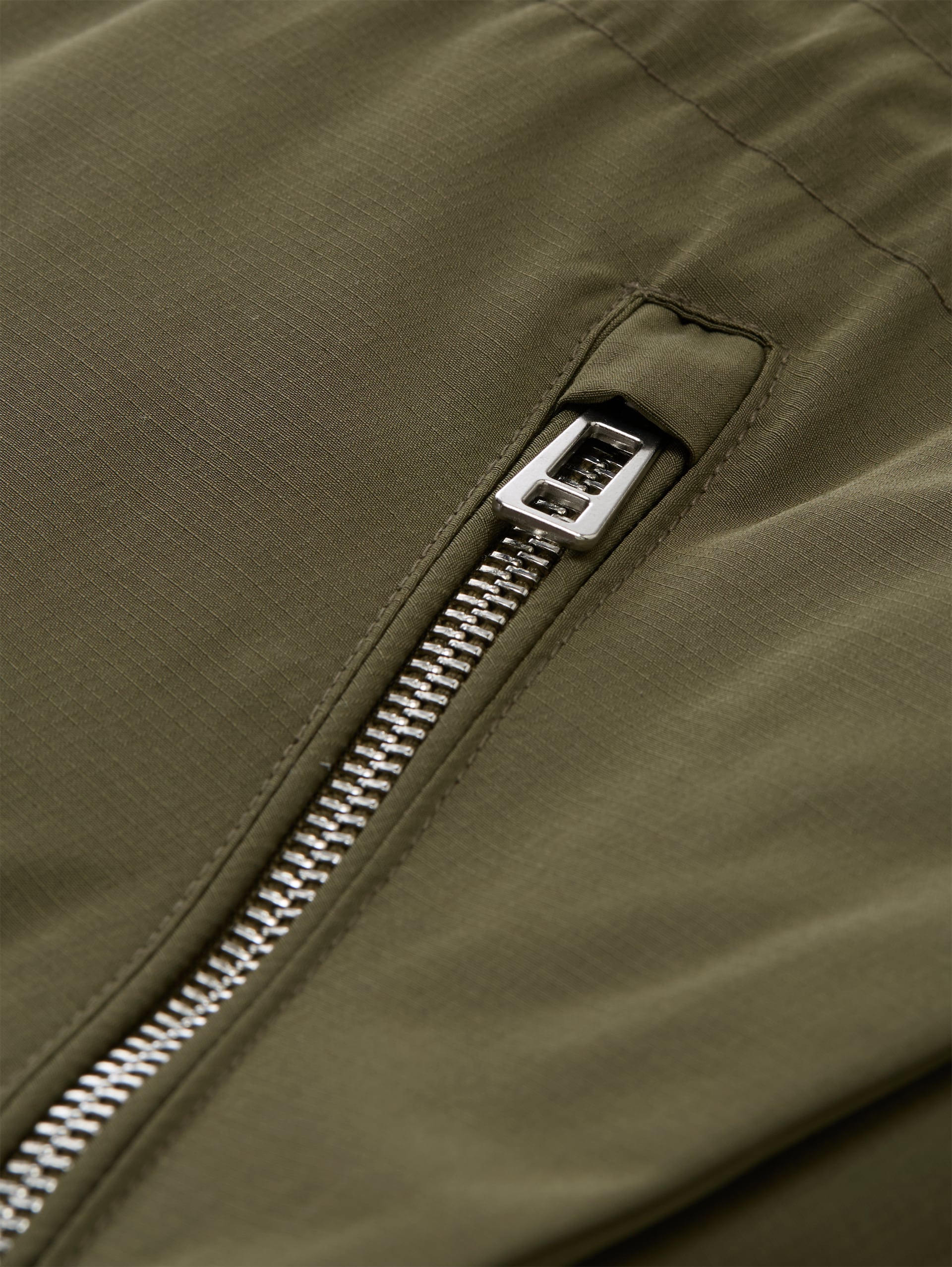 Winter Parka mit Kapuze - Grape Leaf Green - Produkt-Detail-Ansicht