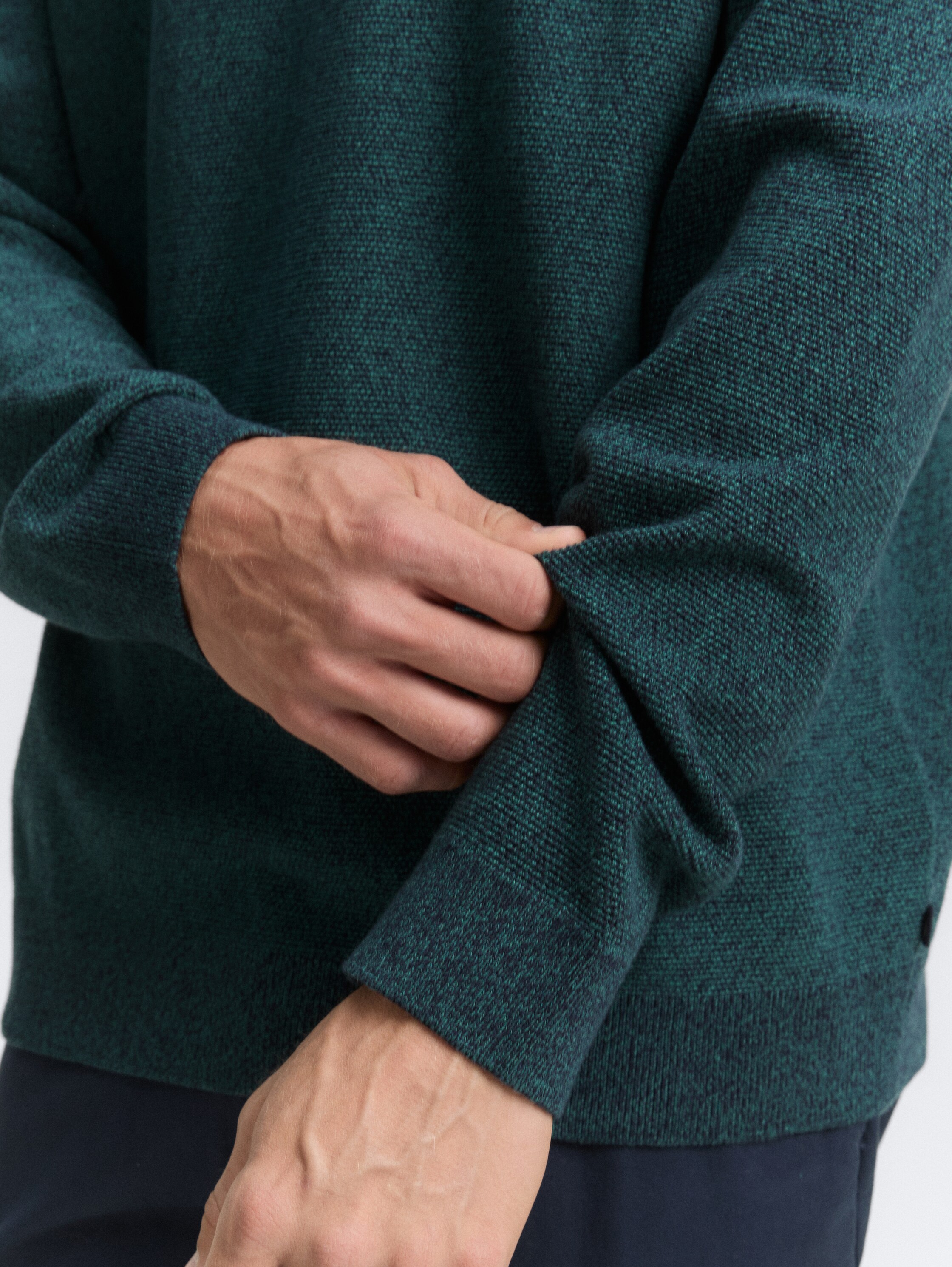 Pull en coton biologique - jasper green navy twotone - Vue détaillée du modèle