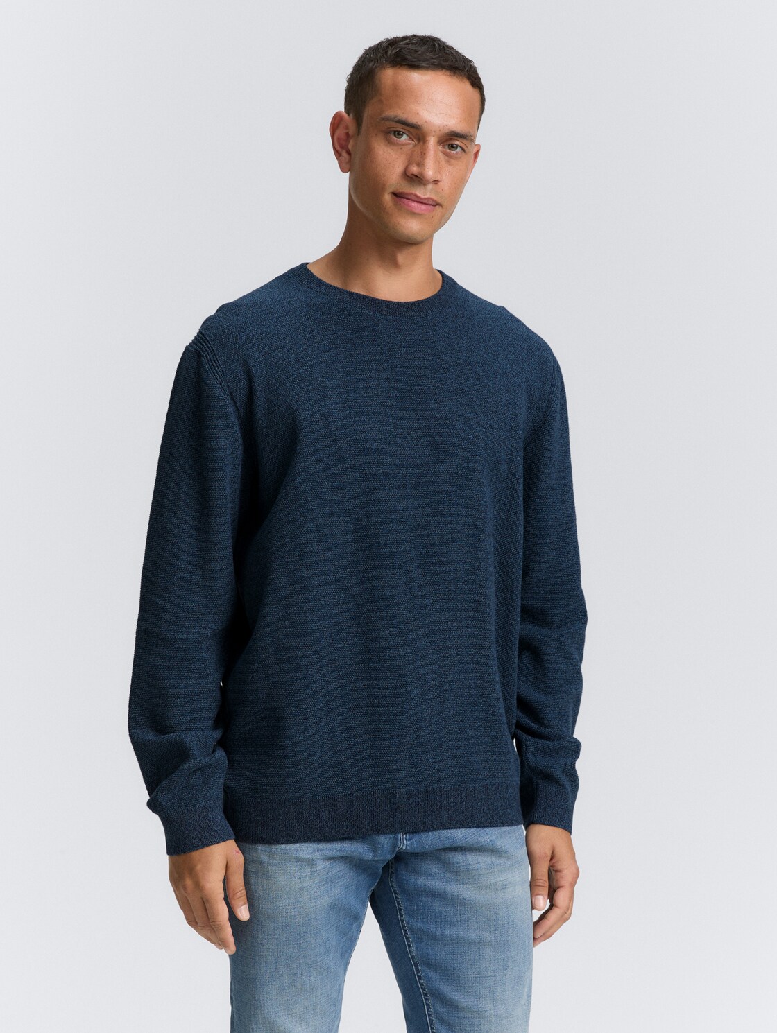 Strickpullover aus Baumwolle - real teal navy twotone - Ausschnitt Model-Vorderansicht