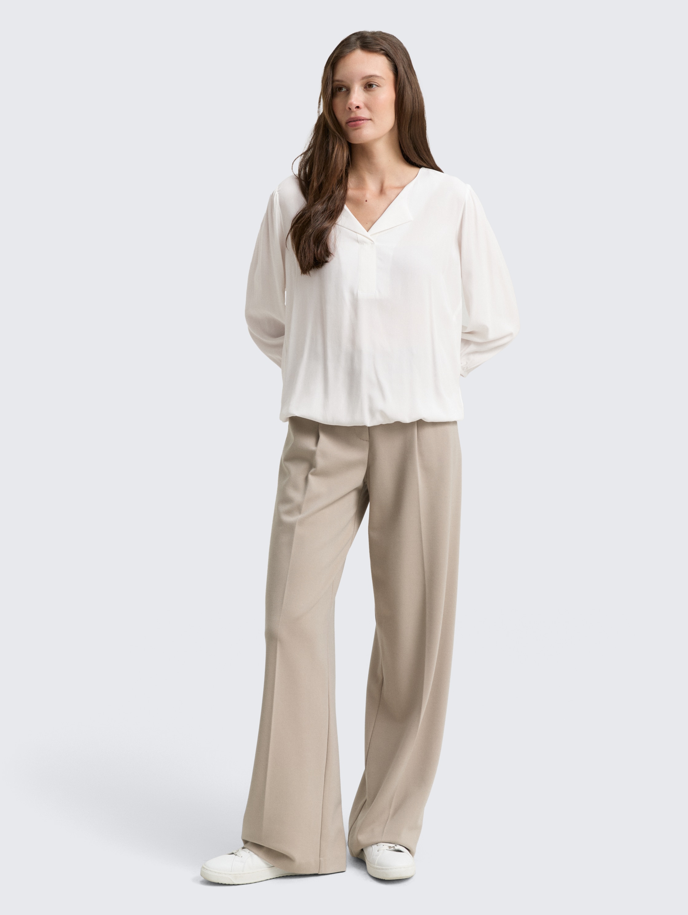 Blouse van viscose - Whisper White - Model vooraanzicht