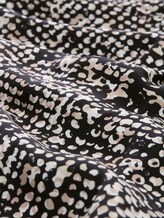 Blouse à motifs - navy abstract dot design - Vue de la matière