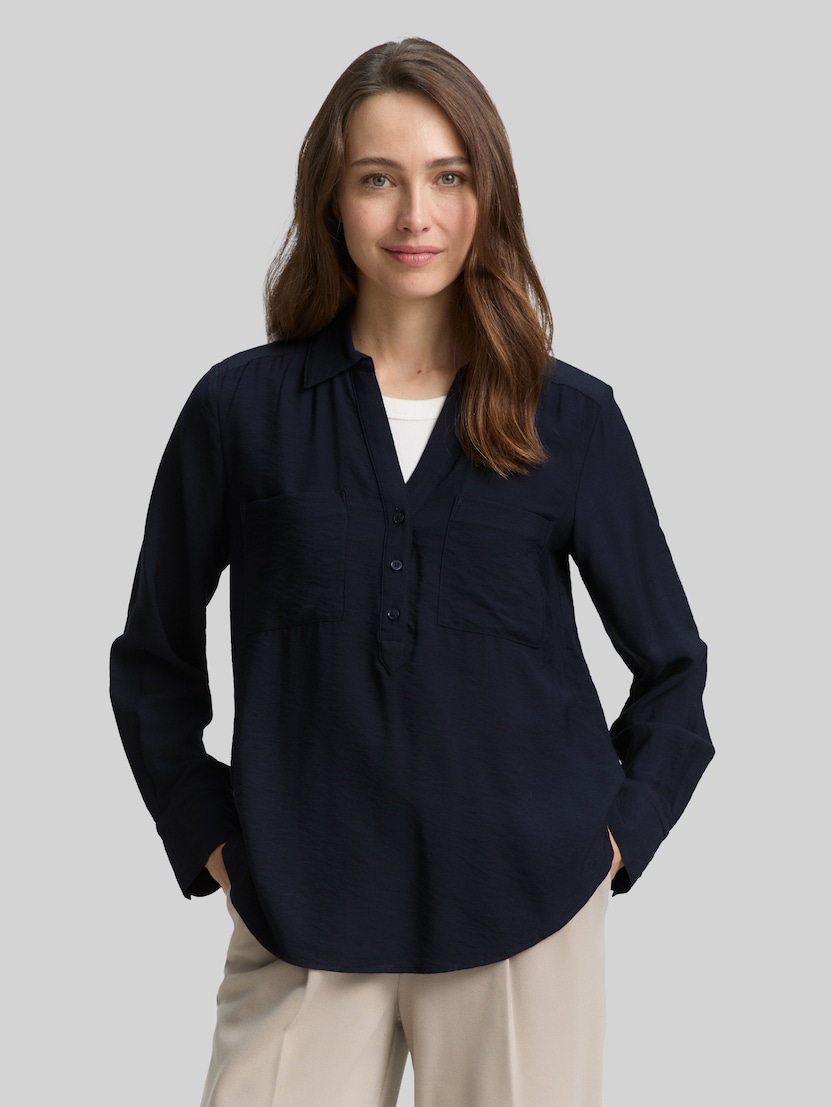 Crinkle blouse with breast pockets by Women, Lunar Eclipse