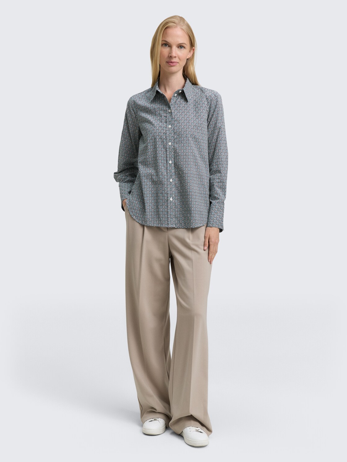 Shirt blouse with pattern - teal offwhite geometric design - Model front view