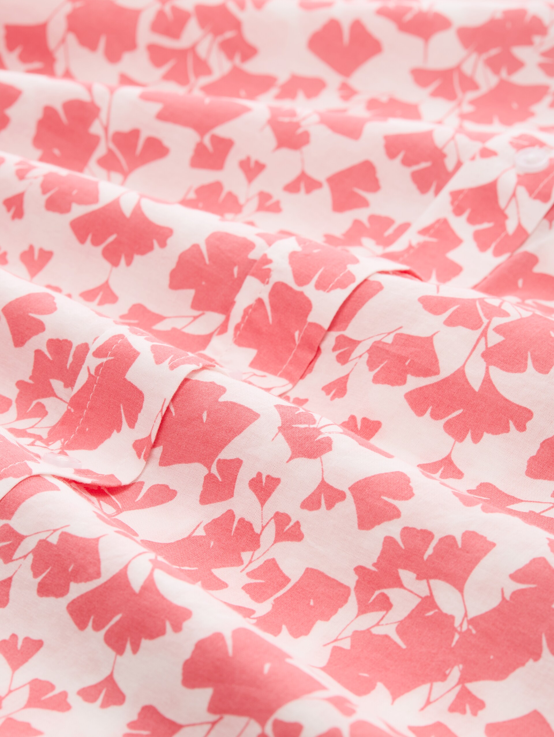 Hemdbluse mit Muster - coral pink ginkgo minimal - Material-Ansicht