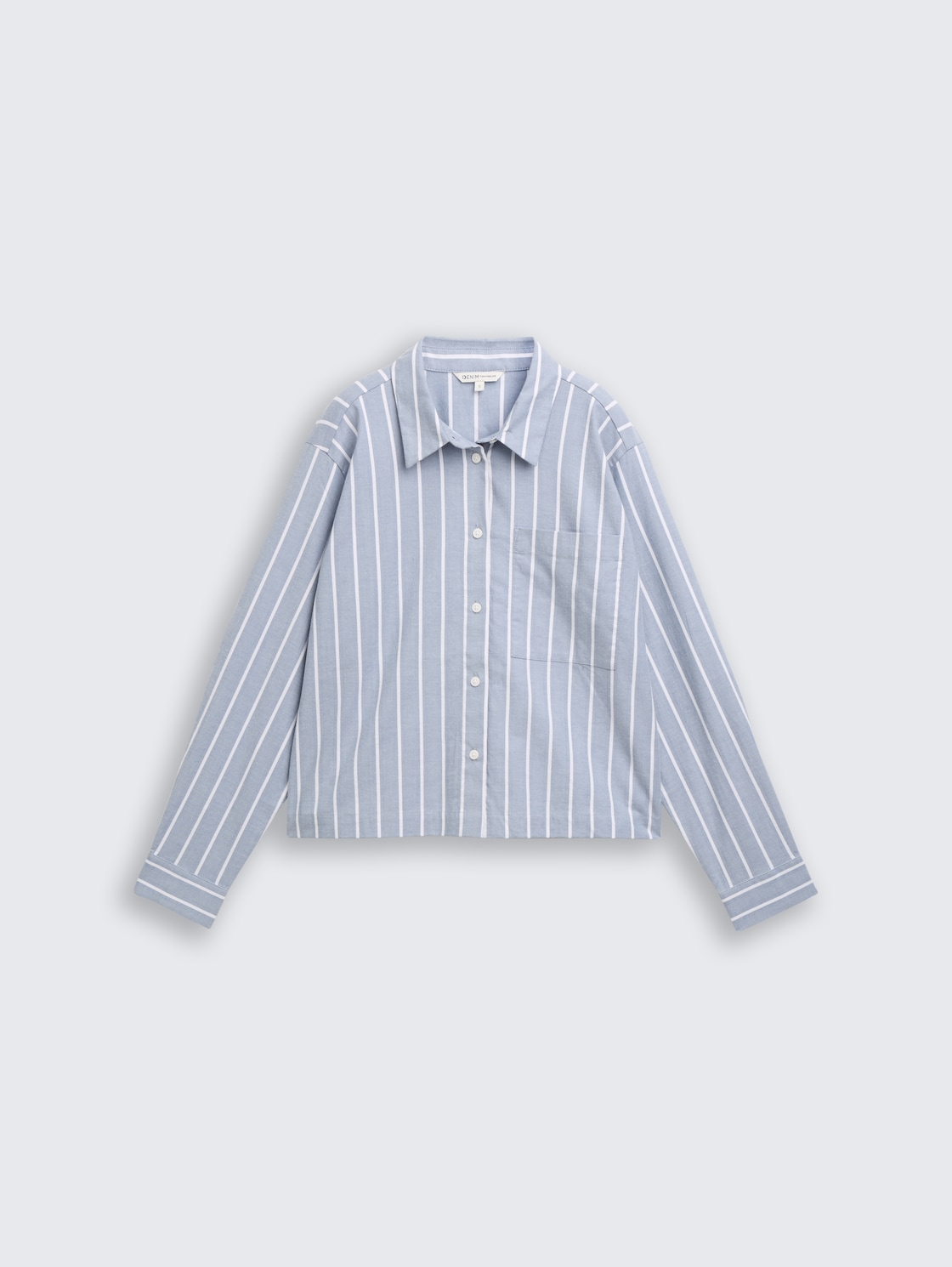 Boxy Fit Hemdbluse mit Streifenmuster - dusty blue white stripe - Vorder-Produkt-Ansicht