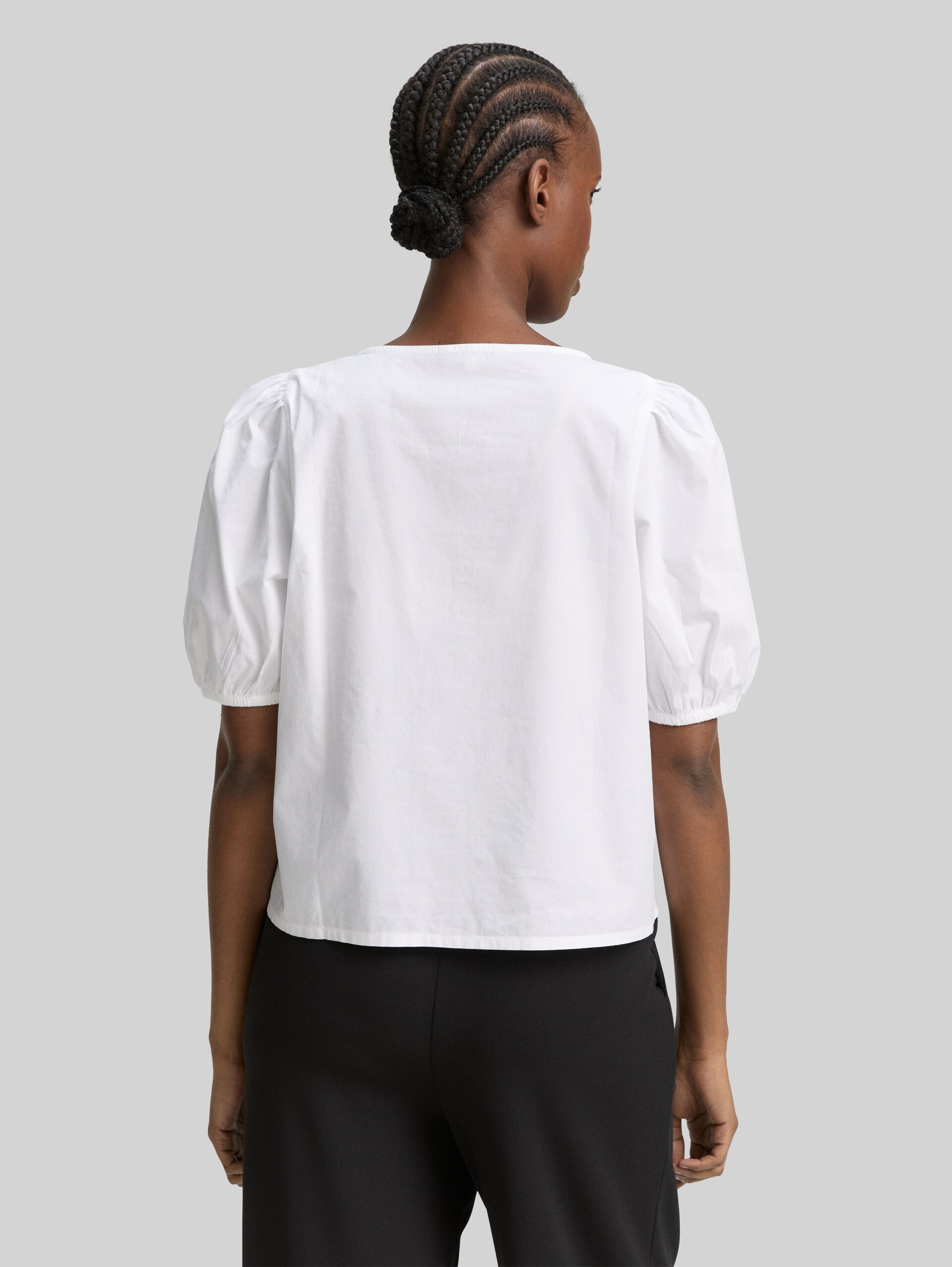 Poplin blouse with bow detail - White - Neckline model-back view