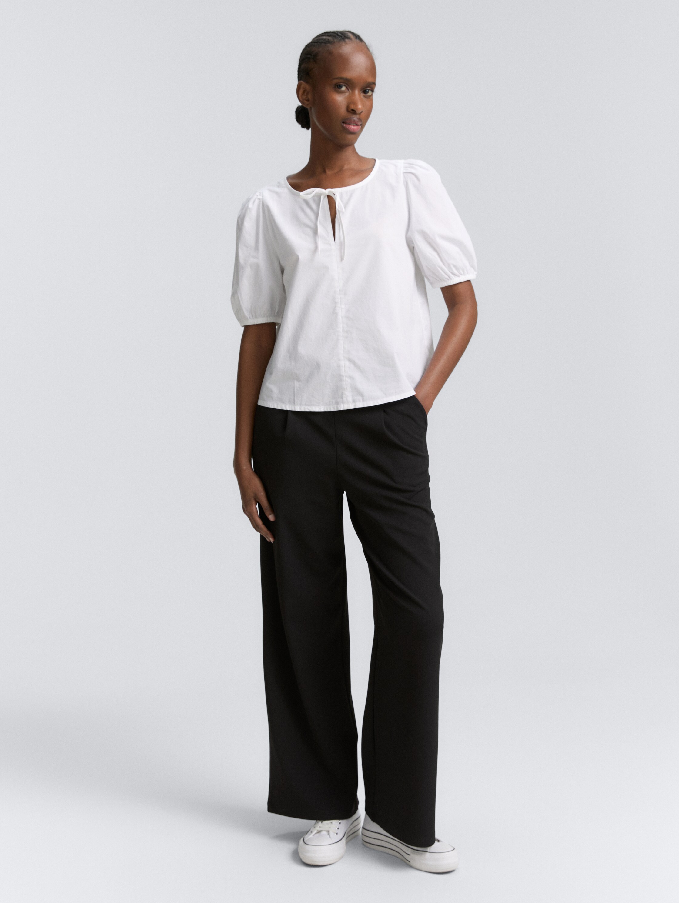 Popeline Bluse mit Schleifendetail - white - 