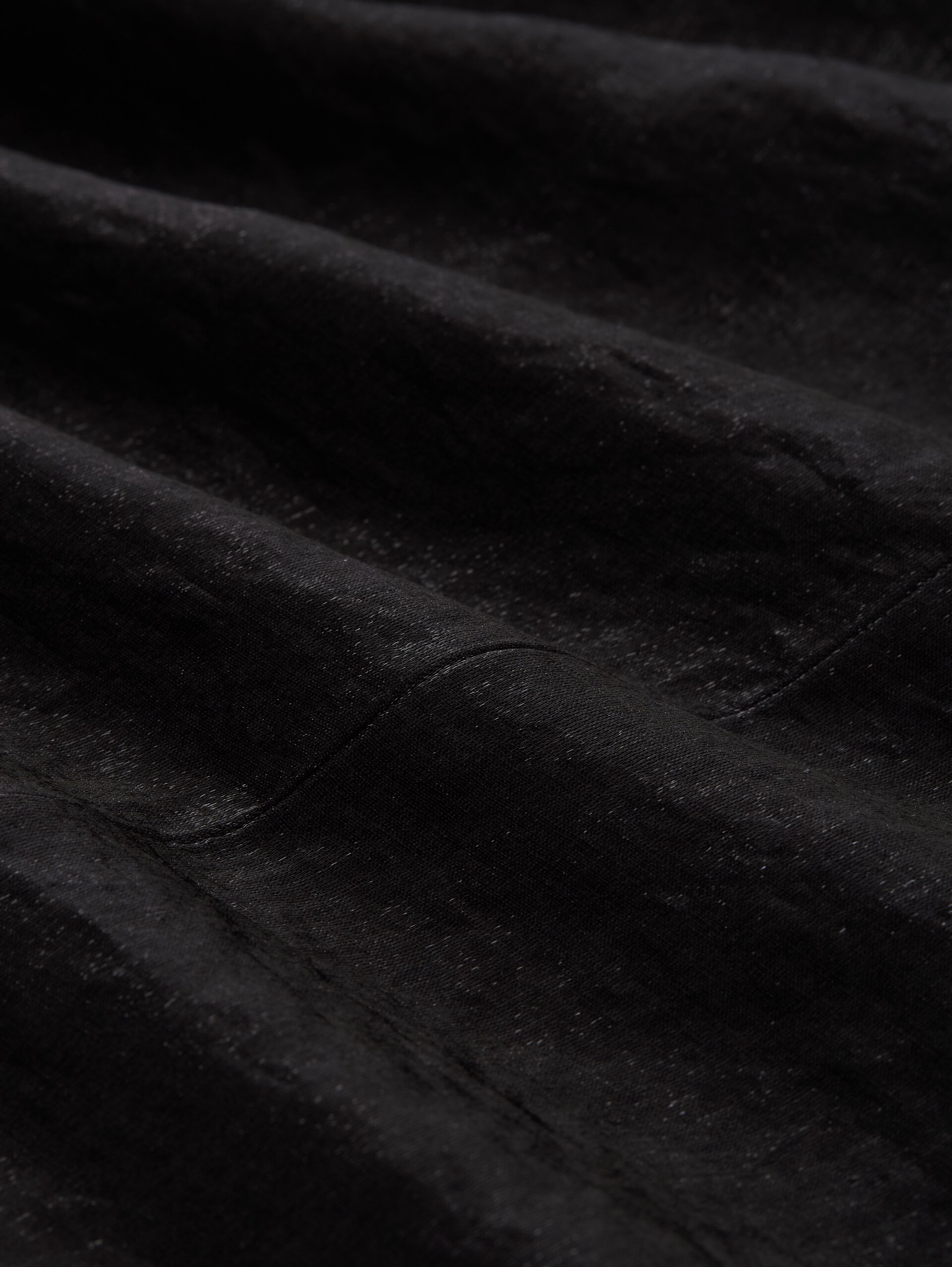 Loose Fit Bluse in Satin-Optik - deep black - Material-Ansicht