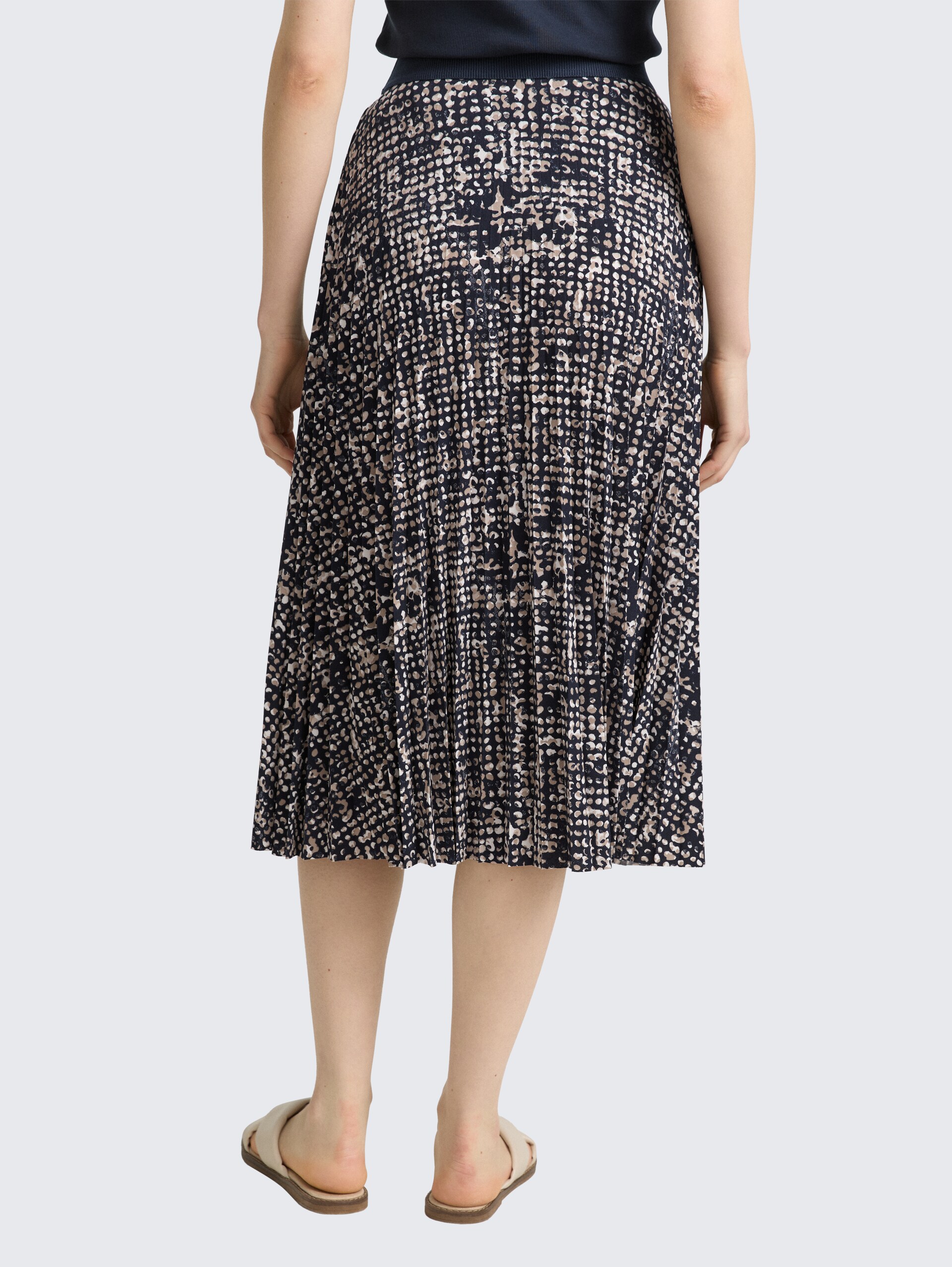 Plissee Midi-Rock - navy abstract dot design - Auschnitt Model-Rückansicht