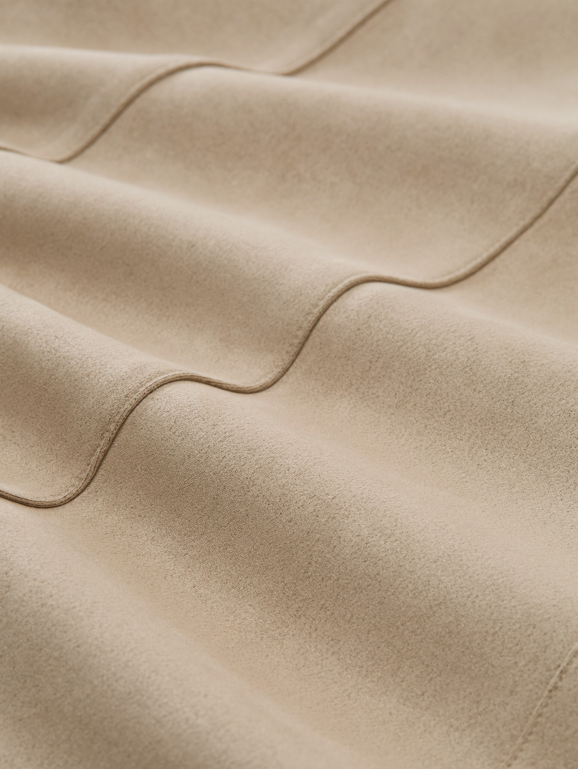 Rock in Wildleder-Optik - soft taupe grey - Material-Ansicht