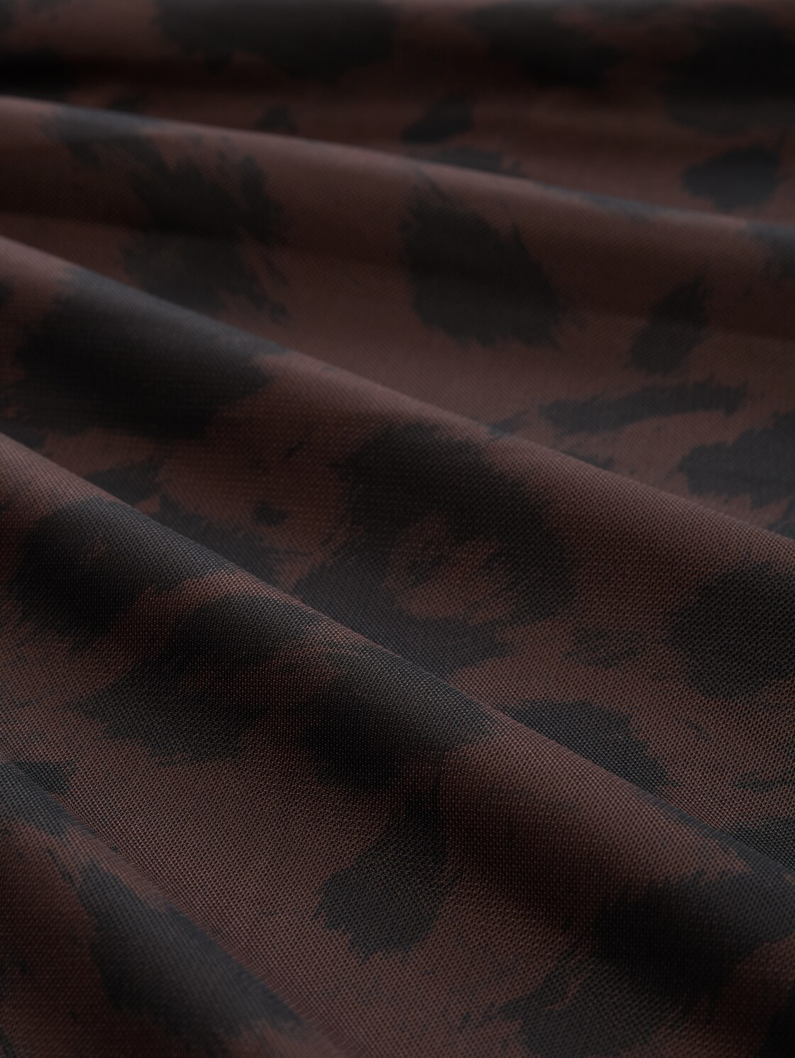 Midi-Meshkleid mit Muster - brown black big leo print - Material-Ansicht