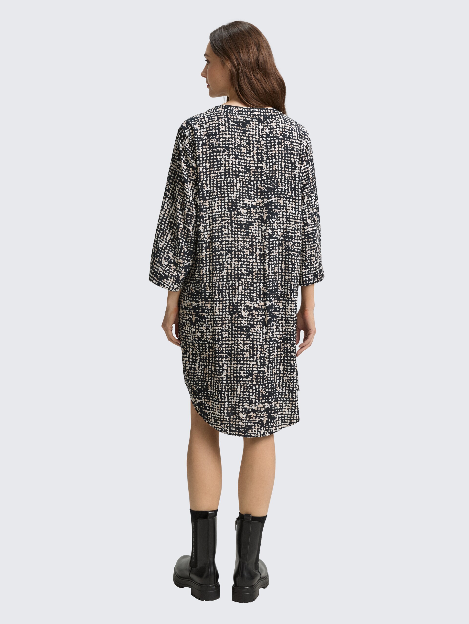 Kleid mit Muster - navy abstract dot design - Model-Rückansicht