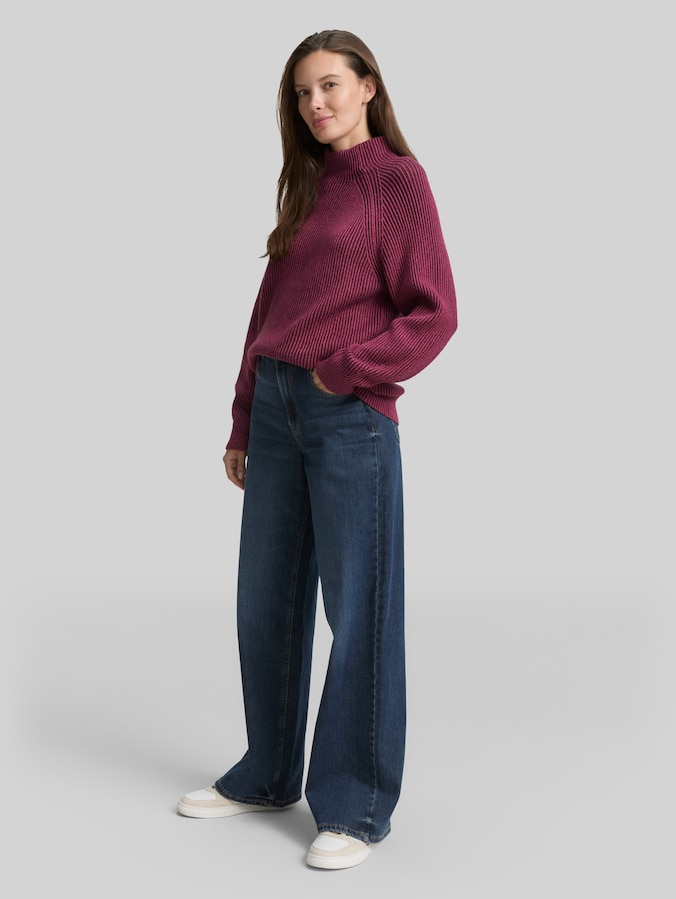Pull-over en maille ample à col montant par Women, red rib structure