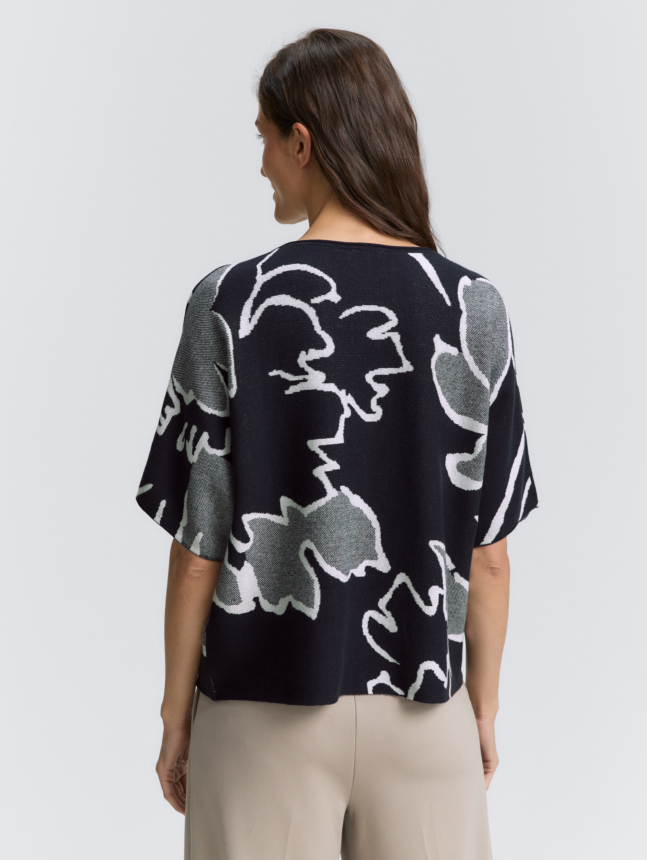 Loose Fit Strickpullover mit Muster - floral knit jacquard design