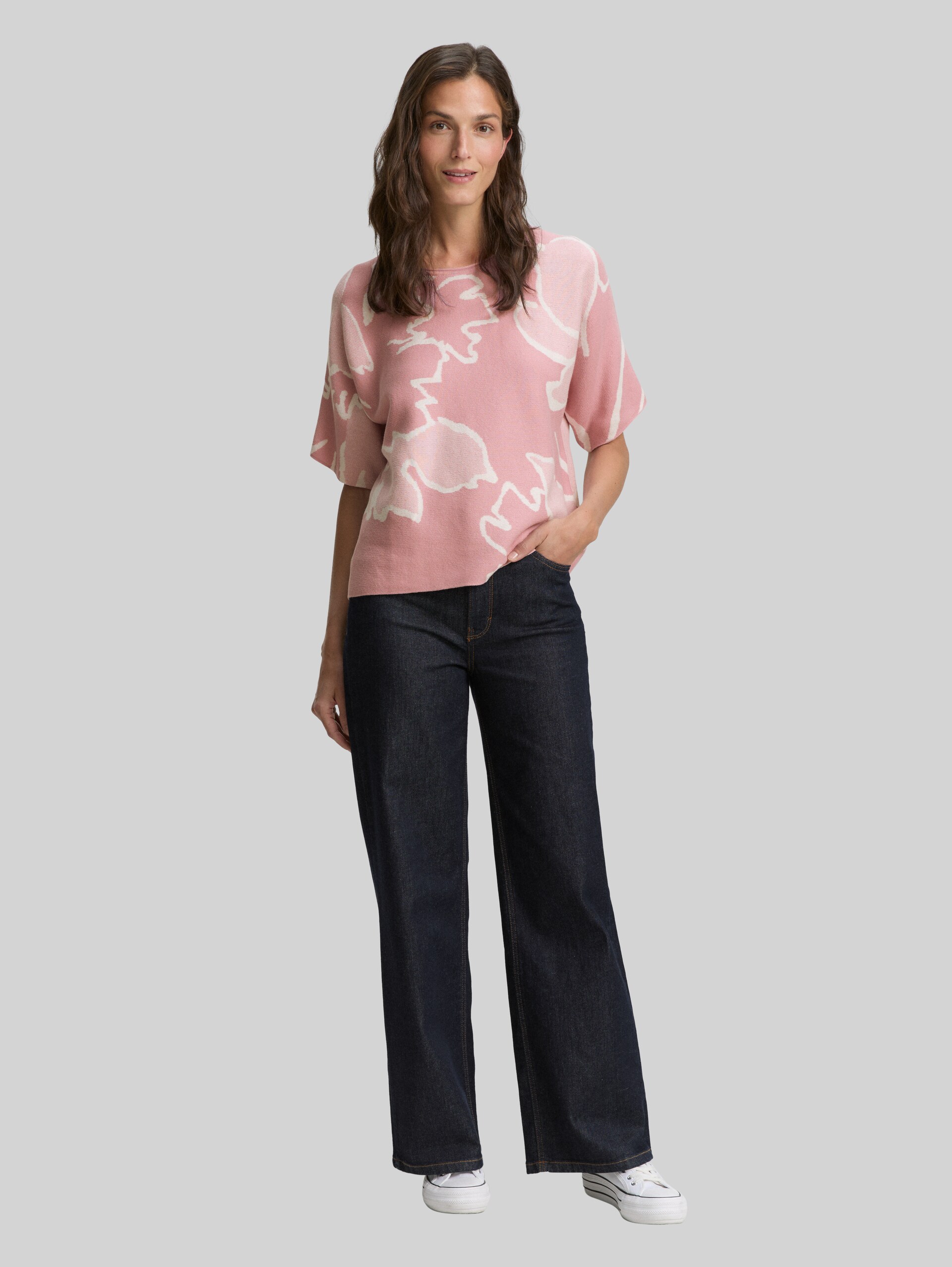 Loose fit knitted jumper with pattern - floral rose knit design - Model front view