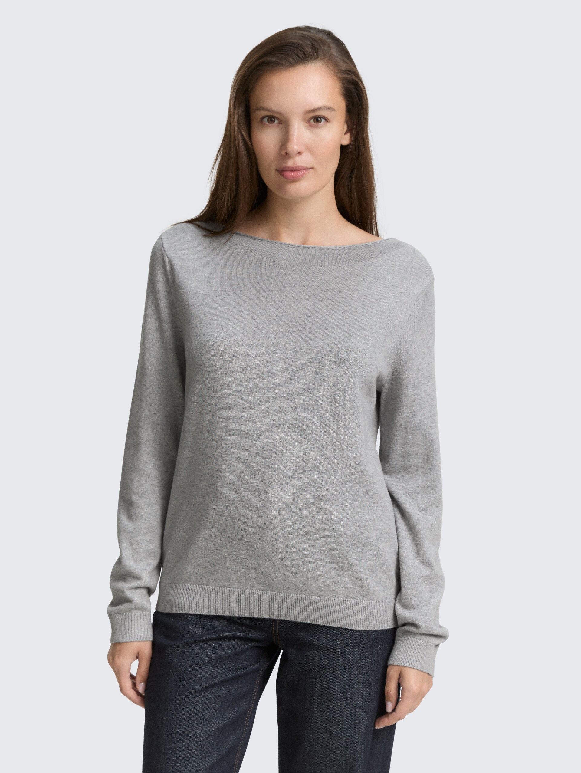 Strickpullover mit U-Boot-Ausschnitt - medium silver grey melange - Ausschnitt Model-Vorderansicht
