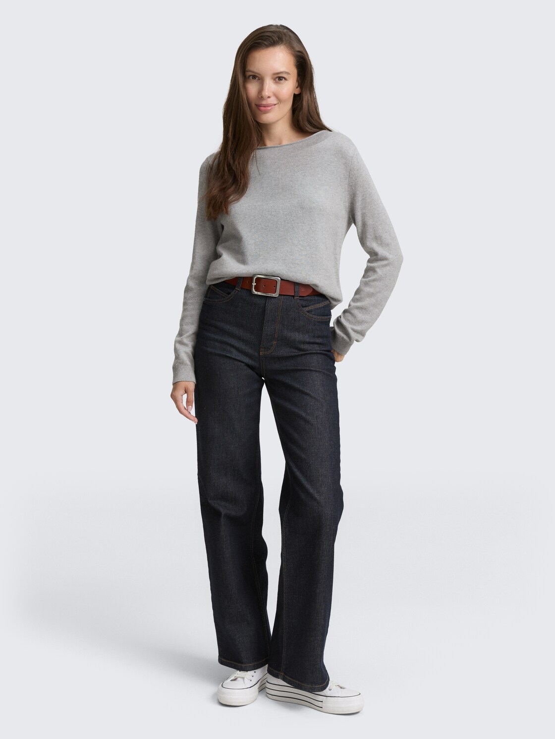 Strickpullover mit U-Boot-Ausschnitt - medium silver grey melange - Model-Vorderansicht