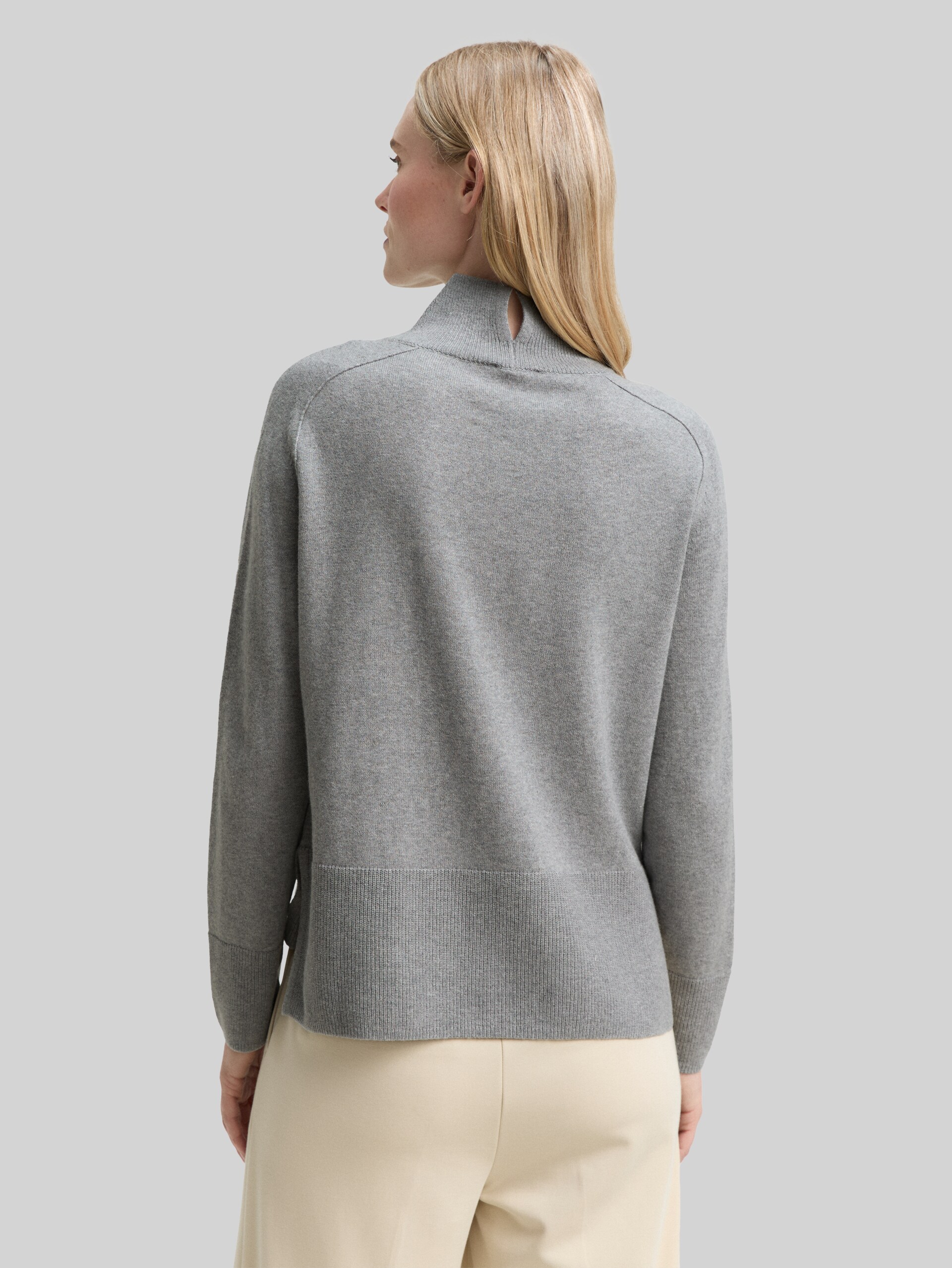 Knitted jumper with cashmere blend - medium silver grey melange