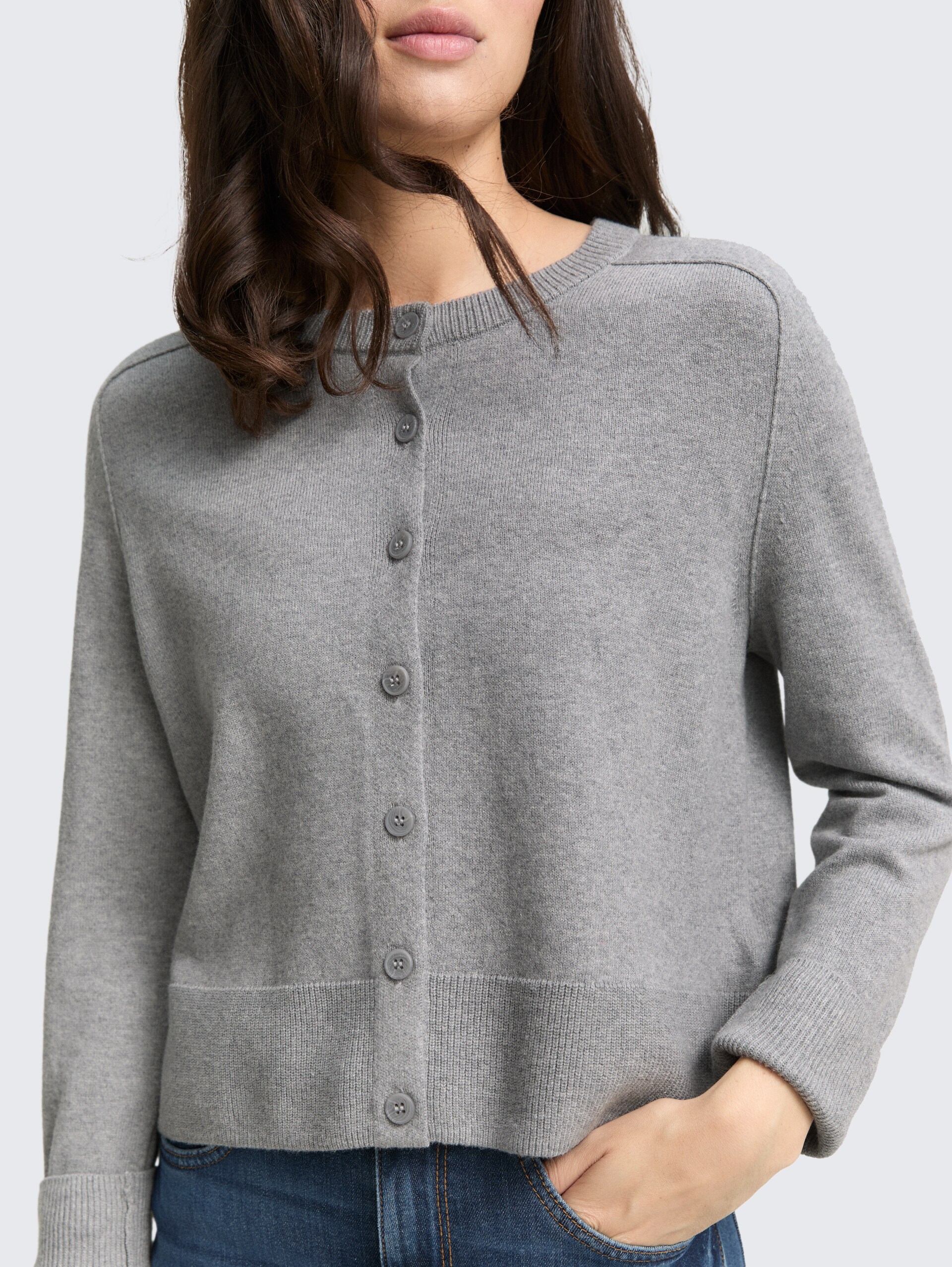 Cardigan mit Kaschmir-Anteil - medium silver grey melange - Detail-Model-Ansicht