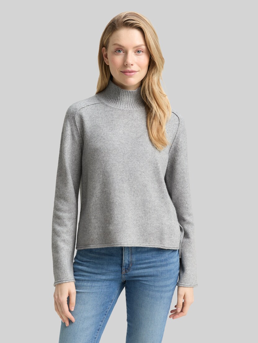 Losvallende gebreide trui met opstaande kraag door Women, medium silver grey melange